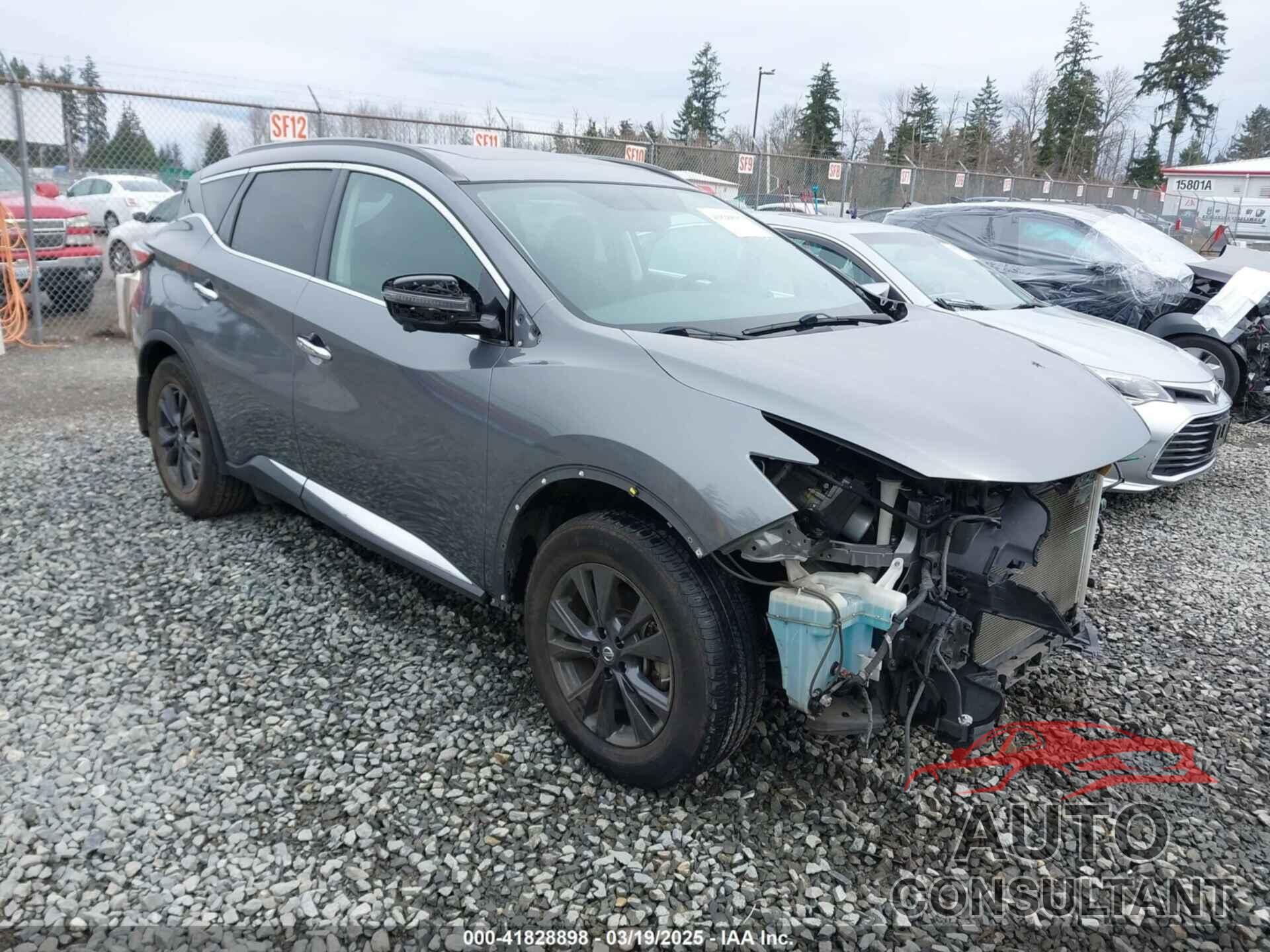 NISSAN MURANO 2018 - 5N1AZ2MG3JN107878