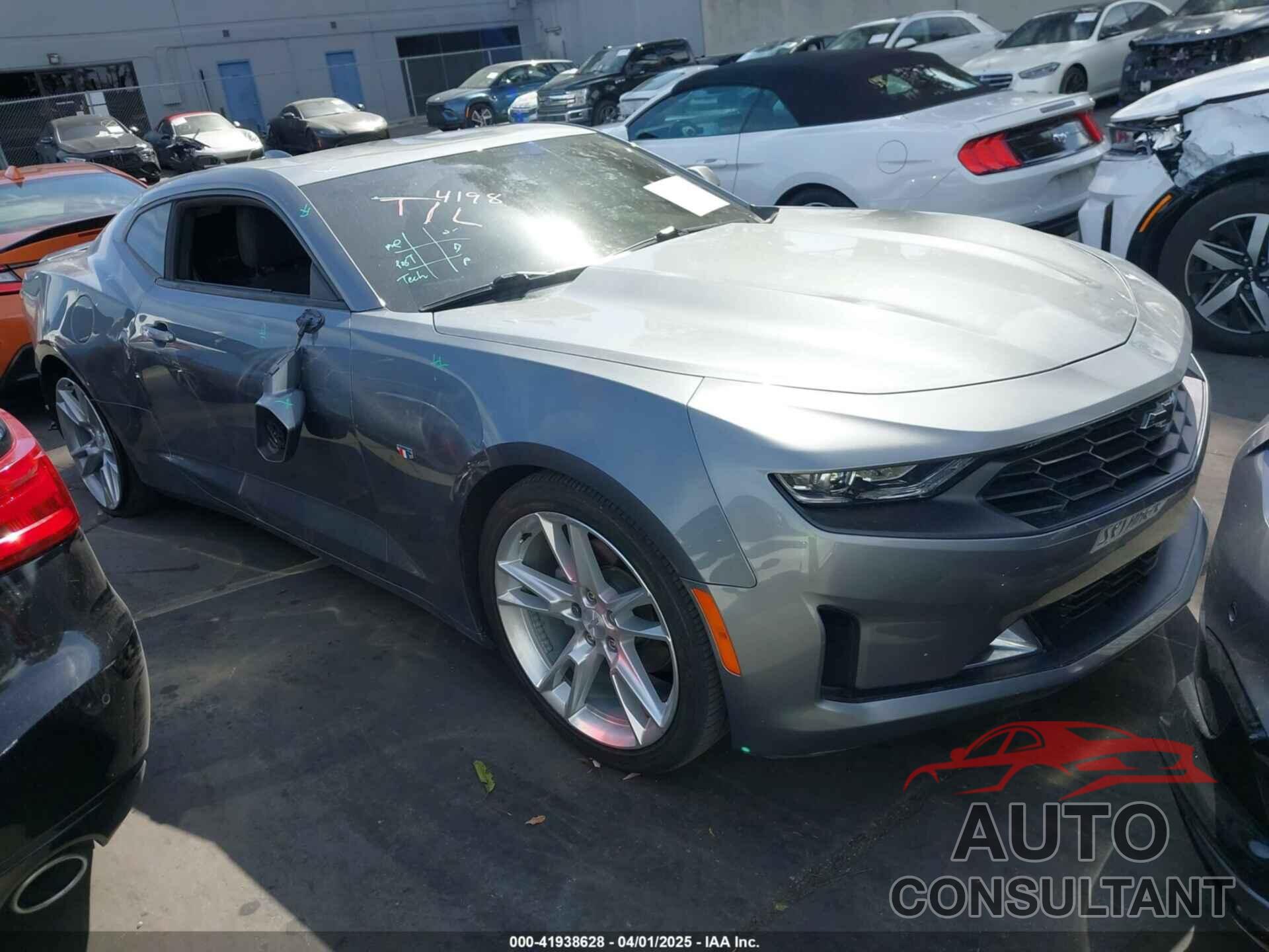 CHEVROLET CAMARO 2021 - 1G1FB1RS0M0102492