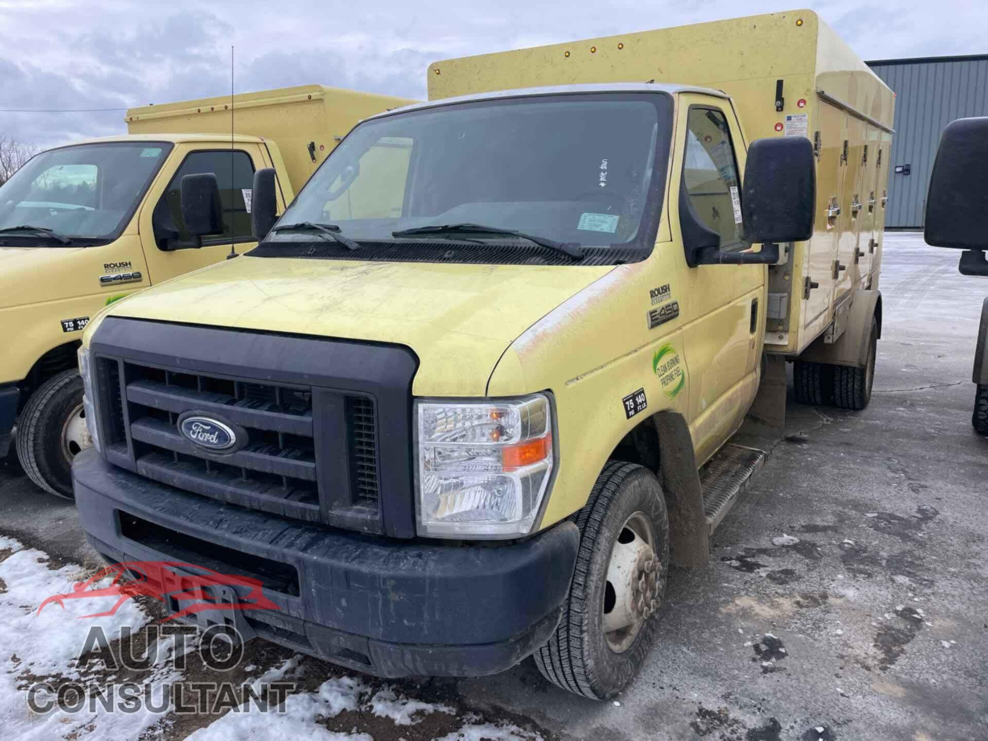 FORD ECONOLINE 2019 - 1FDXE4FS2KDC19355