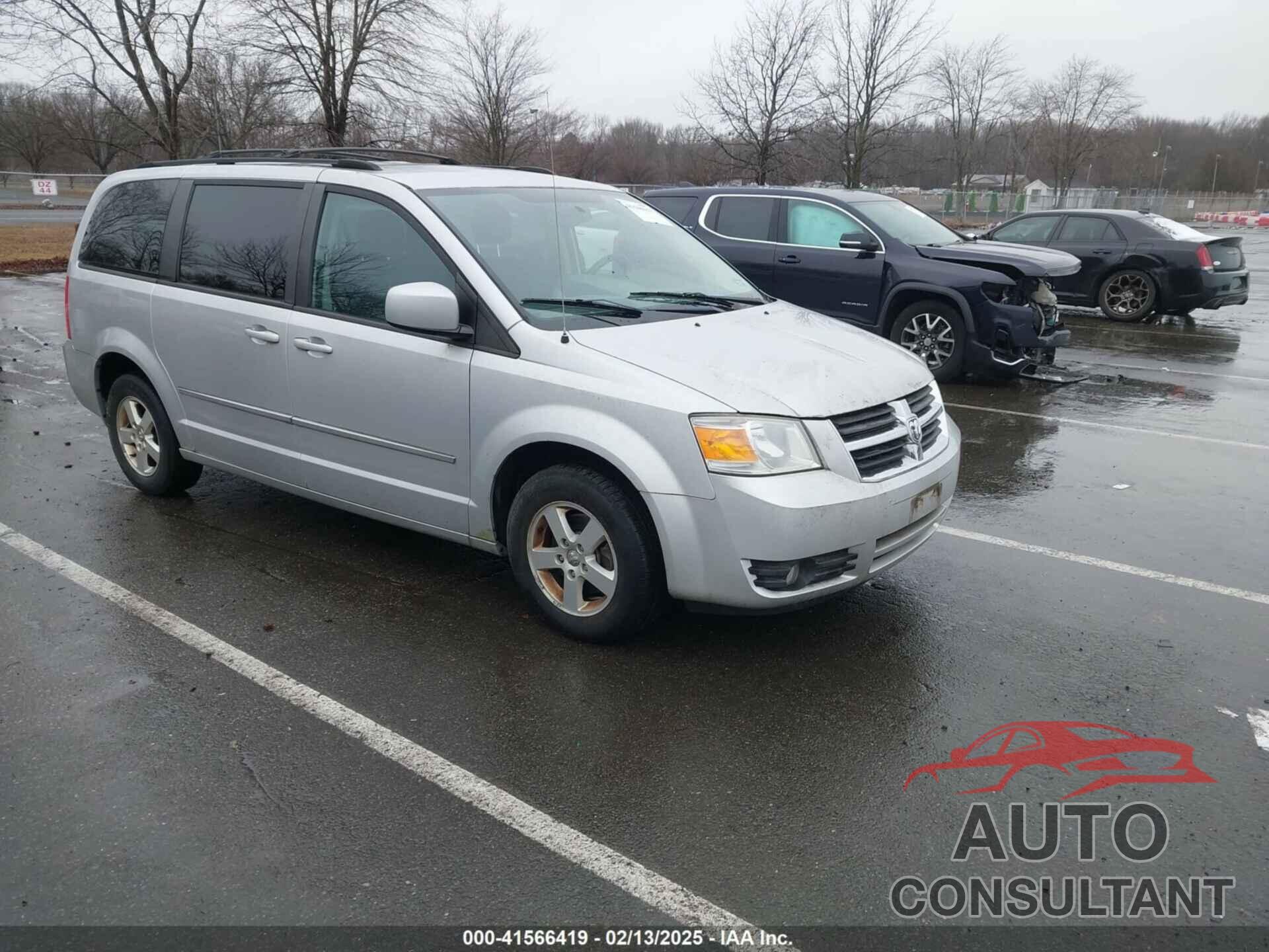 DODGE GRAND CARAVAN 2010 - 2D4RN5D19AR433013