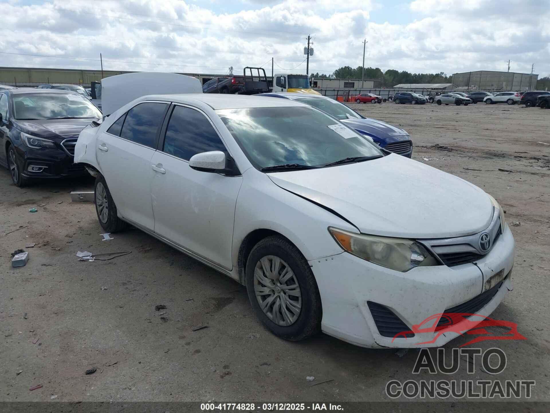 TOYOTA CAMRY 2013 - 4T4BF1FK1DR304430