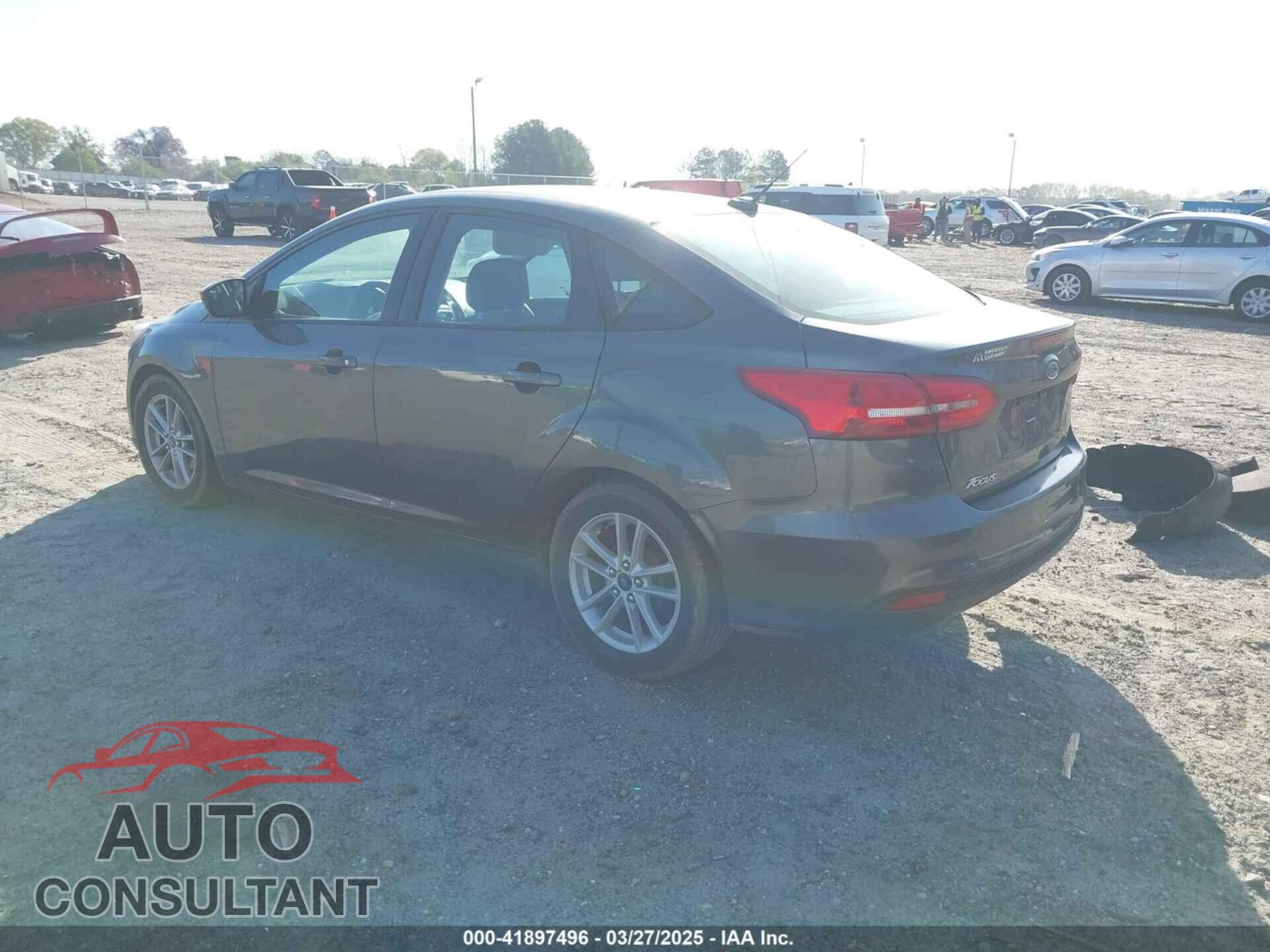 FORD FOCUS 2018 - 1FADP3F27JL294865