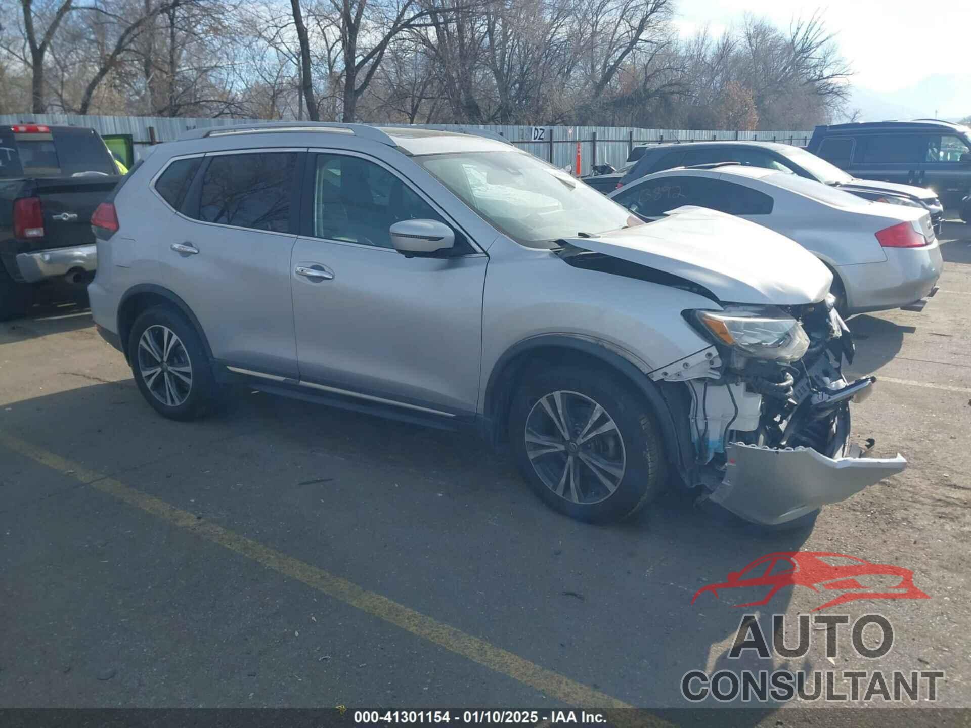 NISSAN ROGUE 2017 - 5N1AT2MV5HC794609