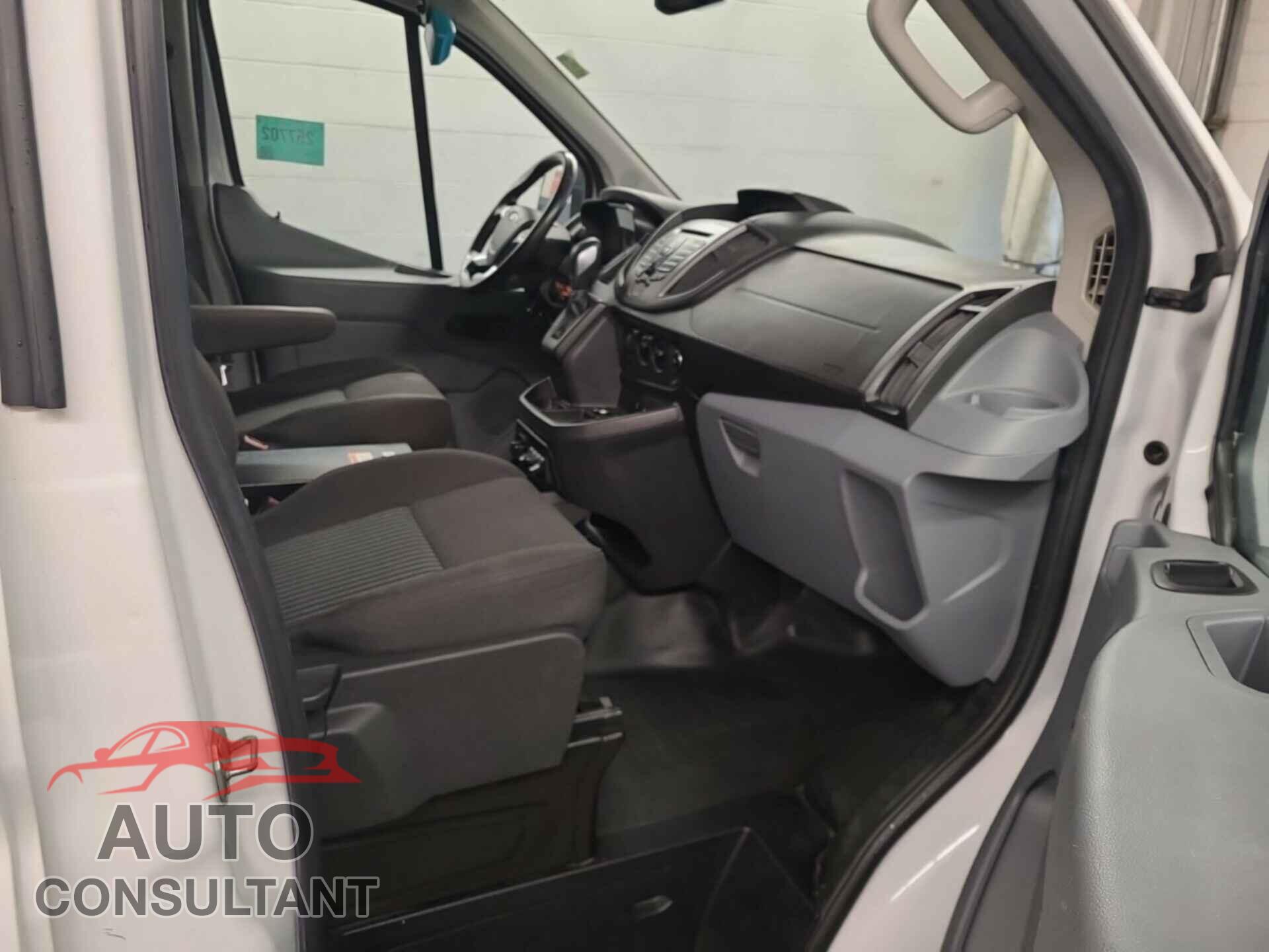 FORD TRANSIT 2016 - 1FTYR1YM7GKB55407