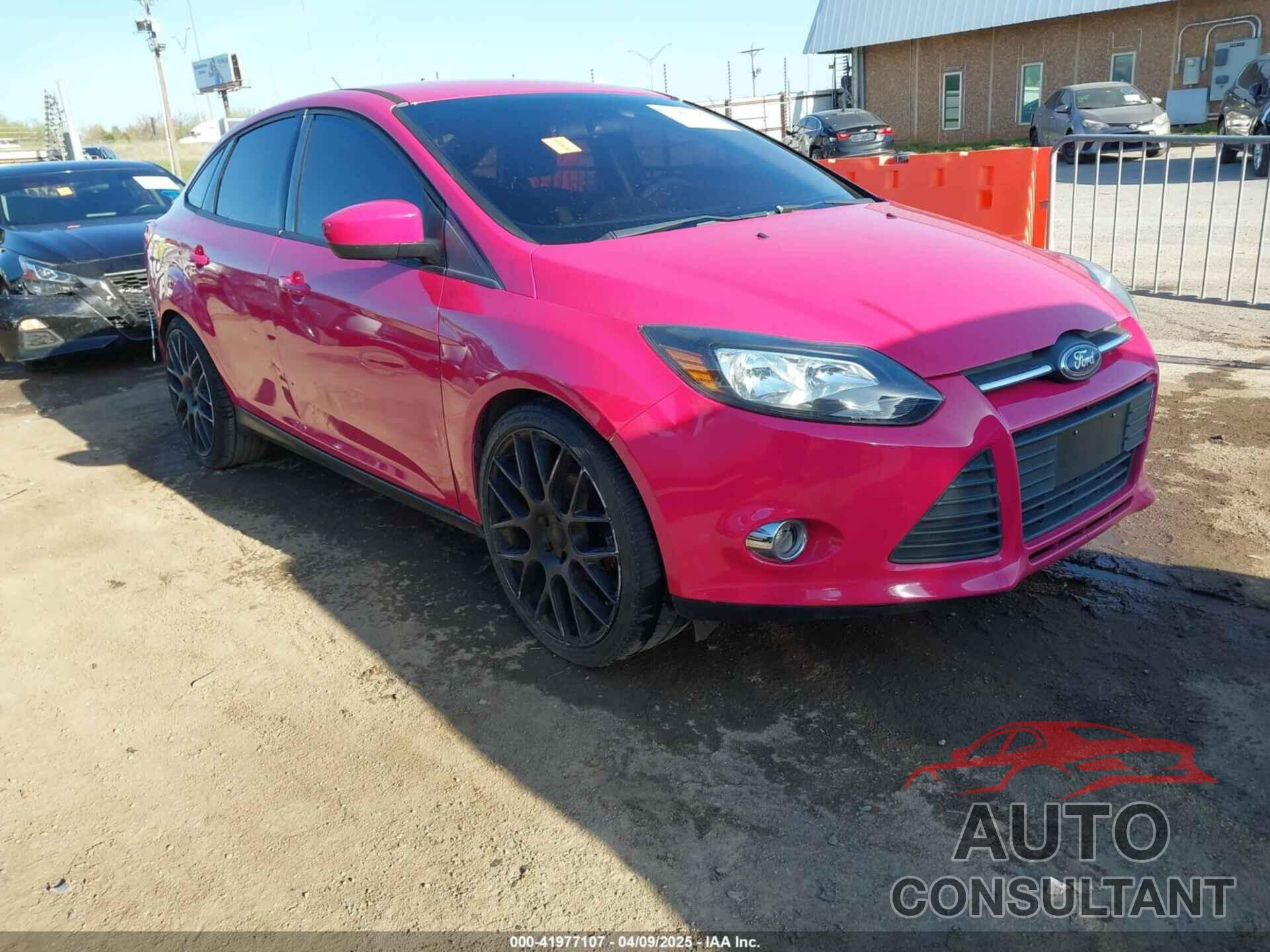 FORD FOCUS 2012 - 1FAHP3F2XCL211644