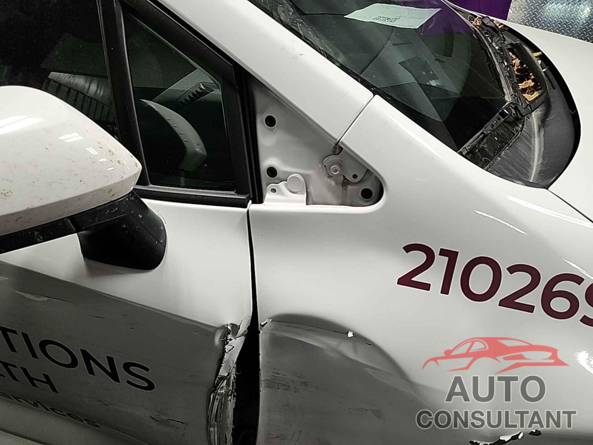 TOYOTA COROLLA 2022 - 5YFEPMAE5NP303257