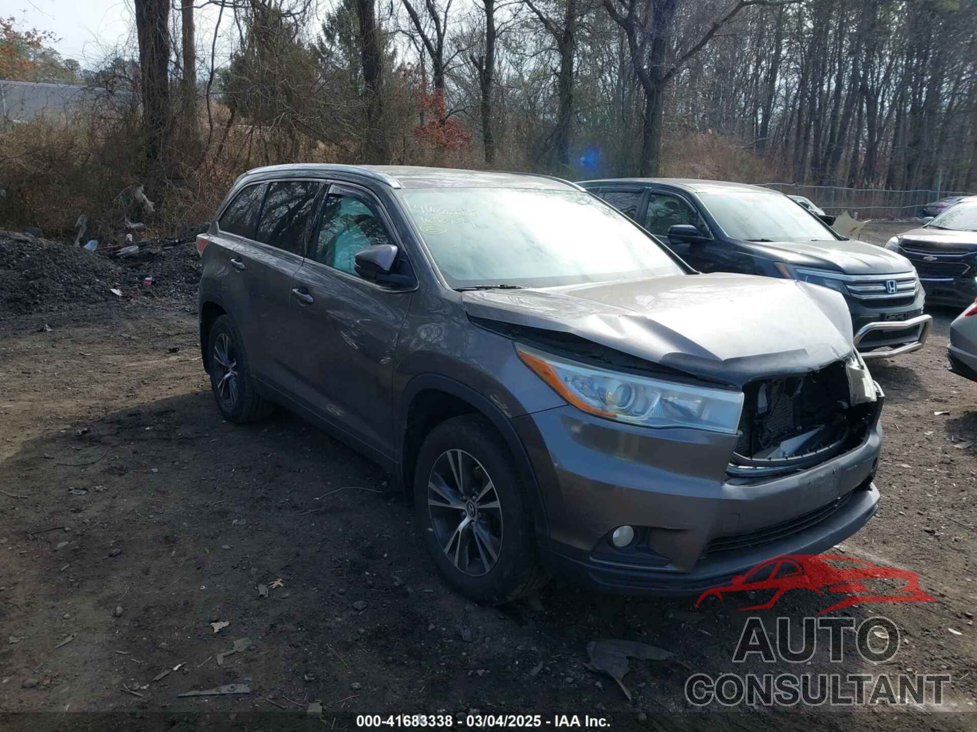 TOYOTA HIGHLANDER 2016 - 5TDJKRFHXGS322636