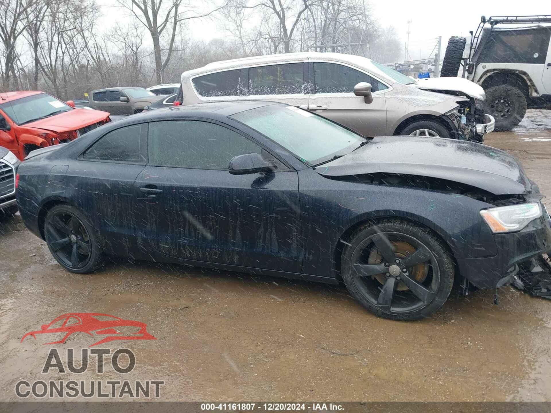 AUDI A5 2014 - WAULFAFR9EA060512