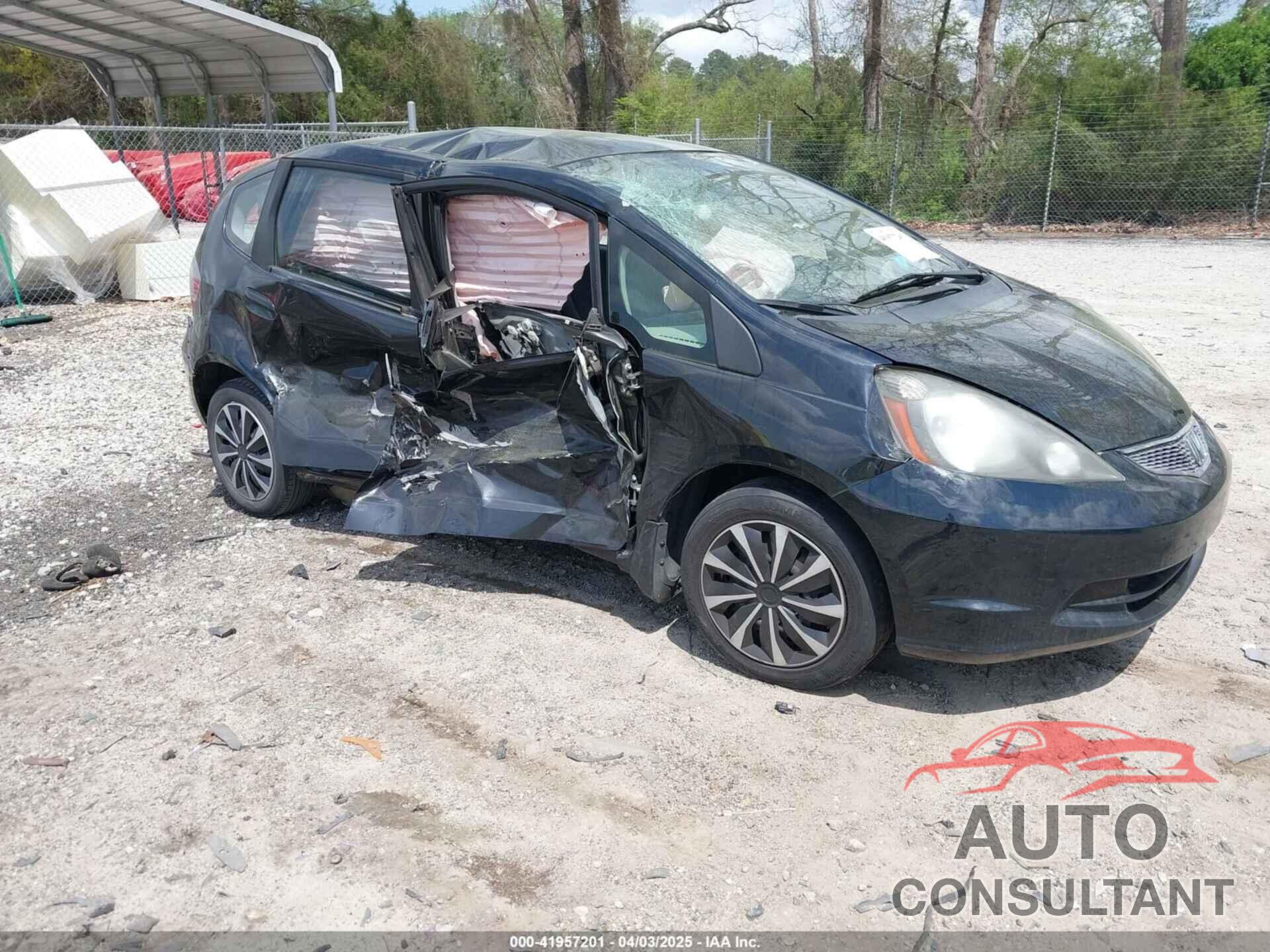 HONDA FIT 2013 - JHMGE8H31DC020158