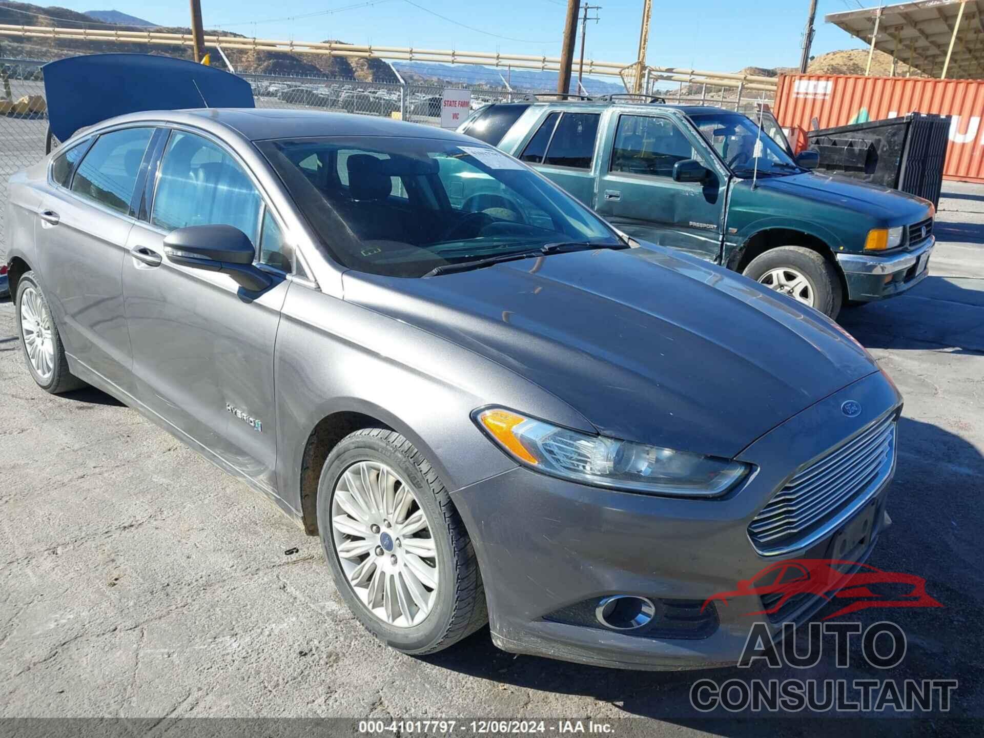FORD FUSION HYBRID 2014 - 3FA6P0LU0ER169971