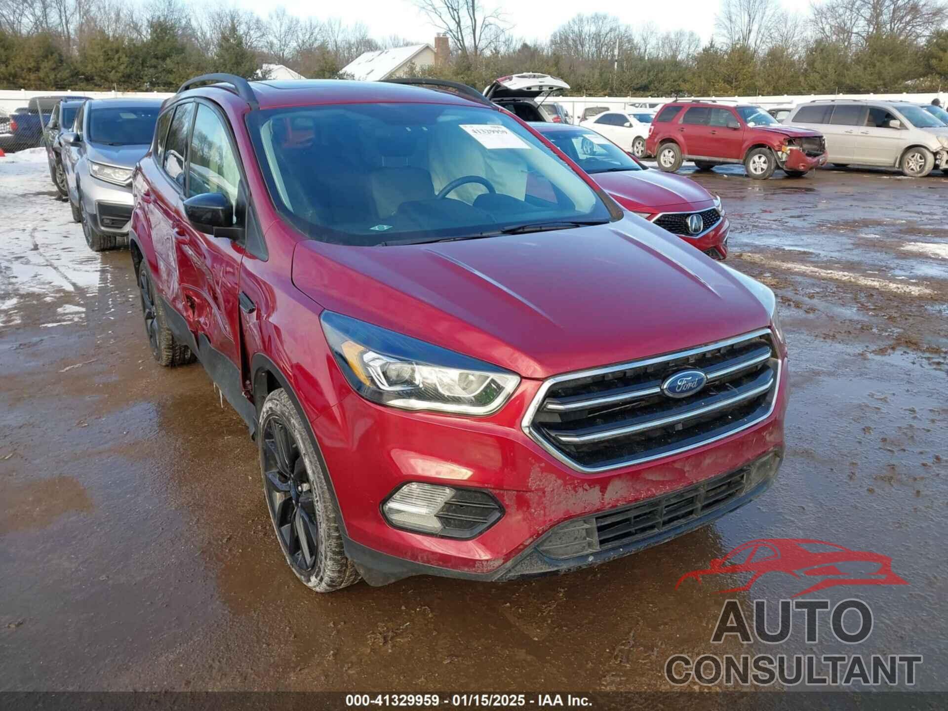 FORD ESCAPE 2018 - 1FMCU9GD5JUD34870
