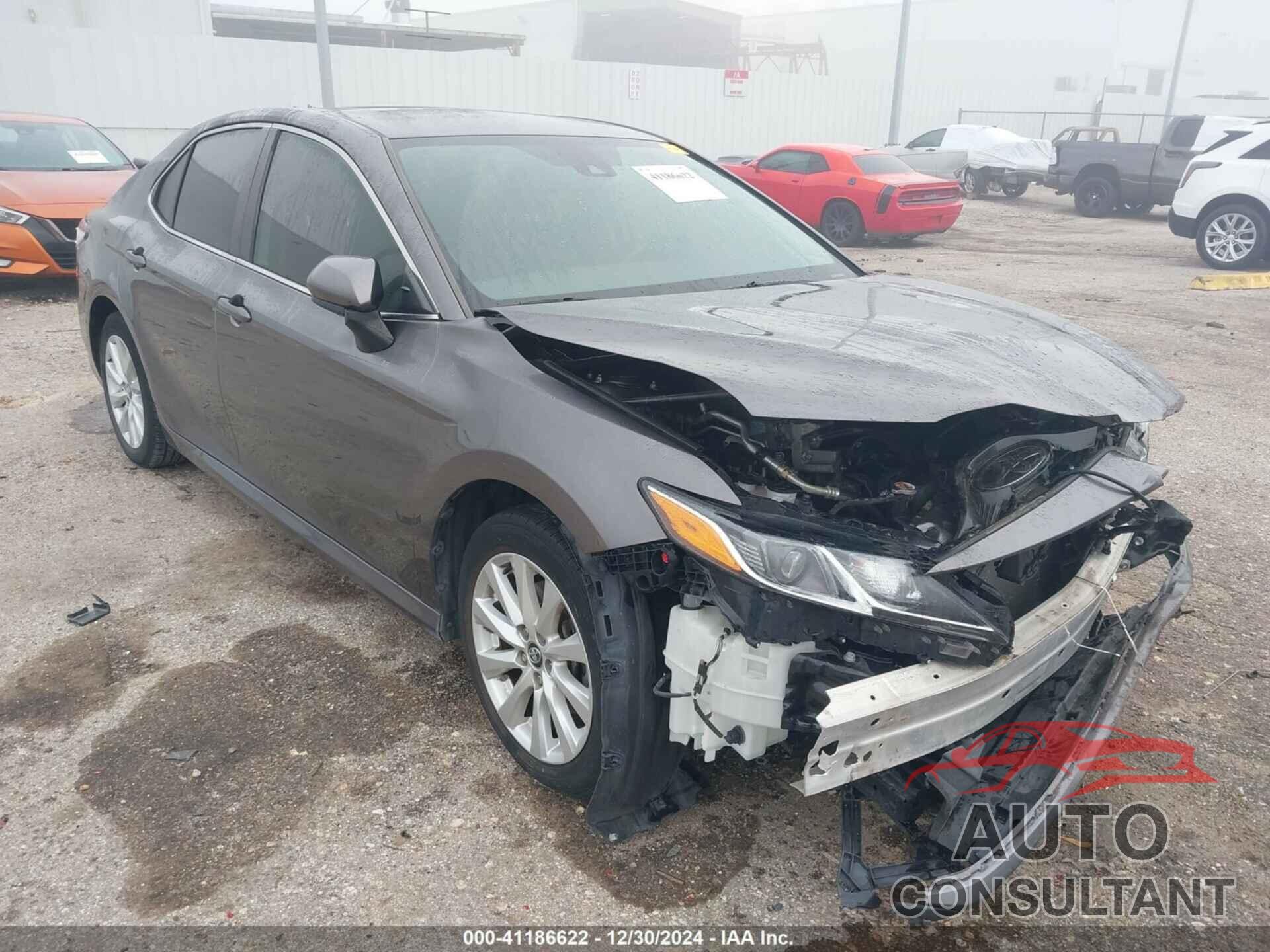 TOYOTA CAMRY 2020 - 4T1C11AK7LU930437