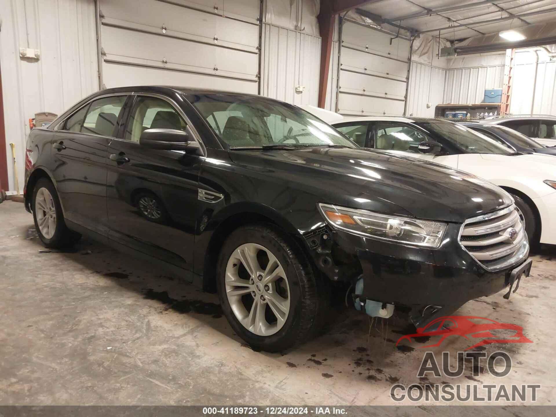 FORD TAURUS 2017 - 1FAHP2D89HG123010