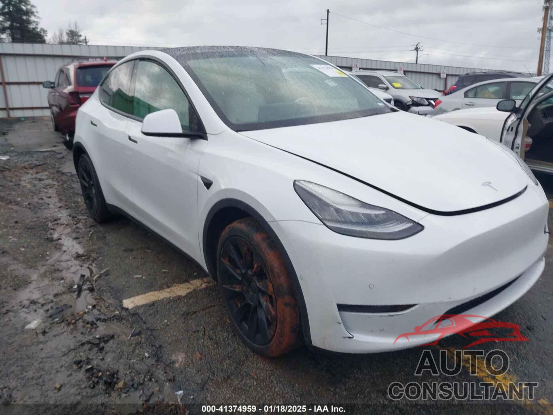 TESLA MODEL Y 2020 - 5YJYGDEEXLF020059