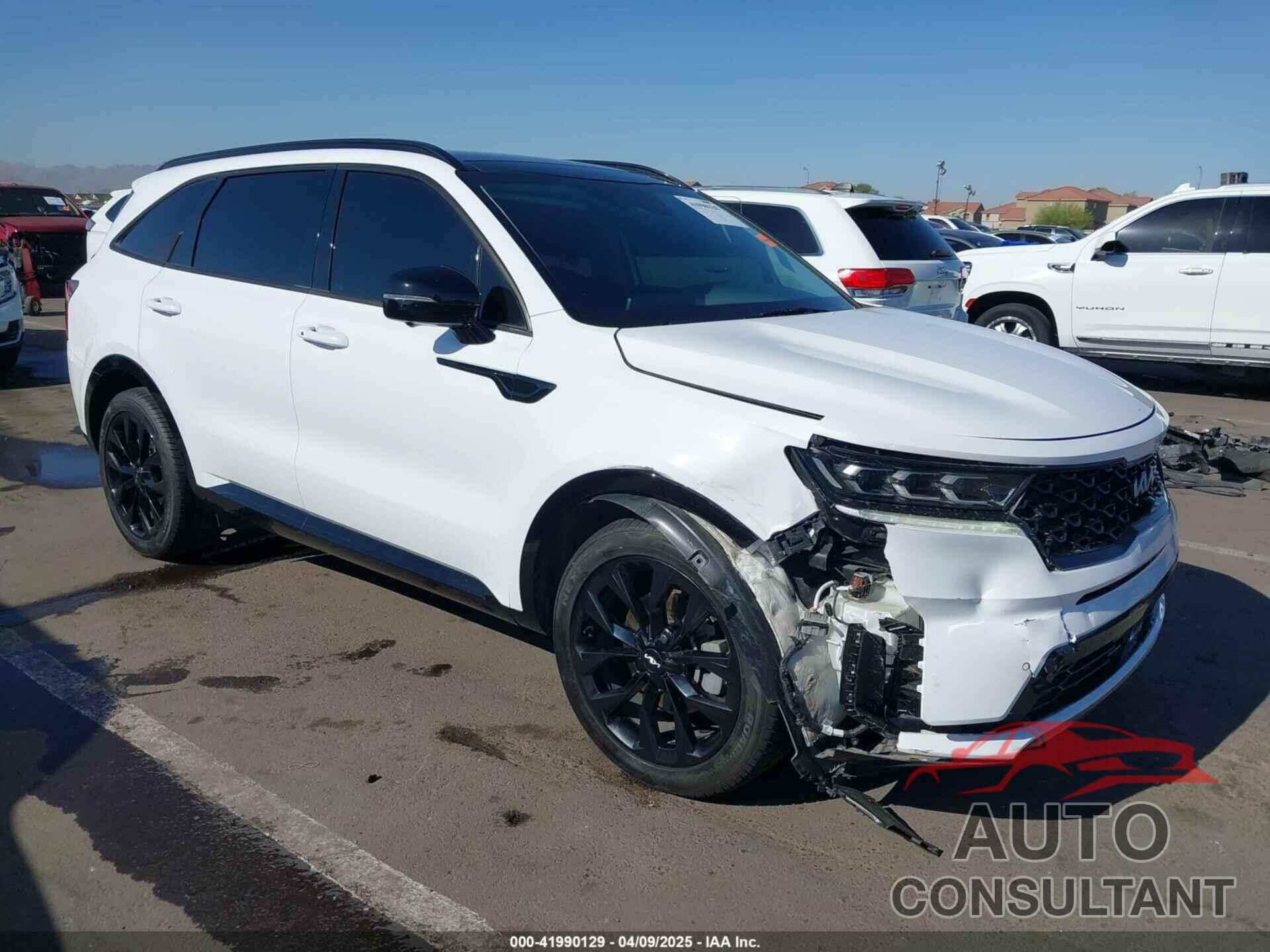 KIA SORENTO 2022 - 5XYRK4LF2NG135832
