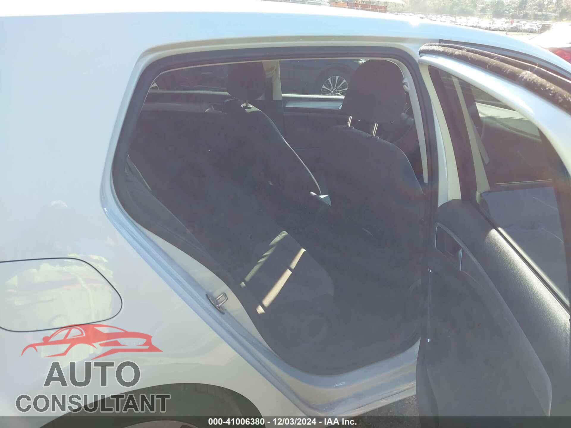 VOLKSWAGEN E-GOLF 2016 - WVWKP7AU4GW906237