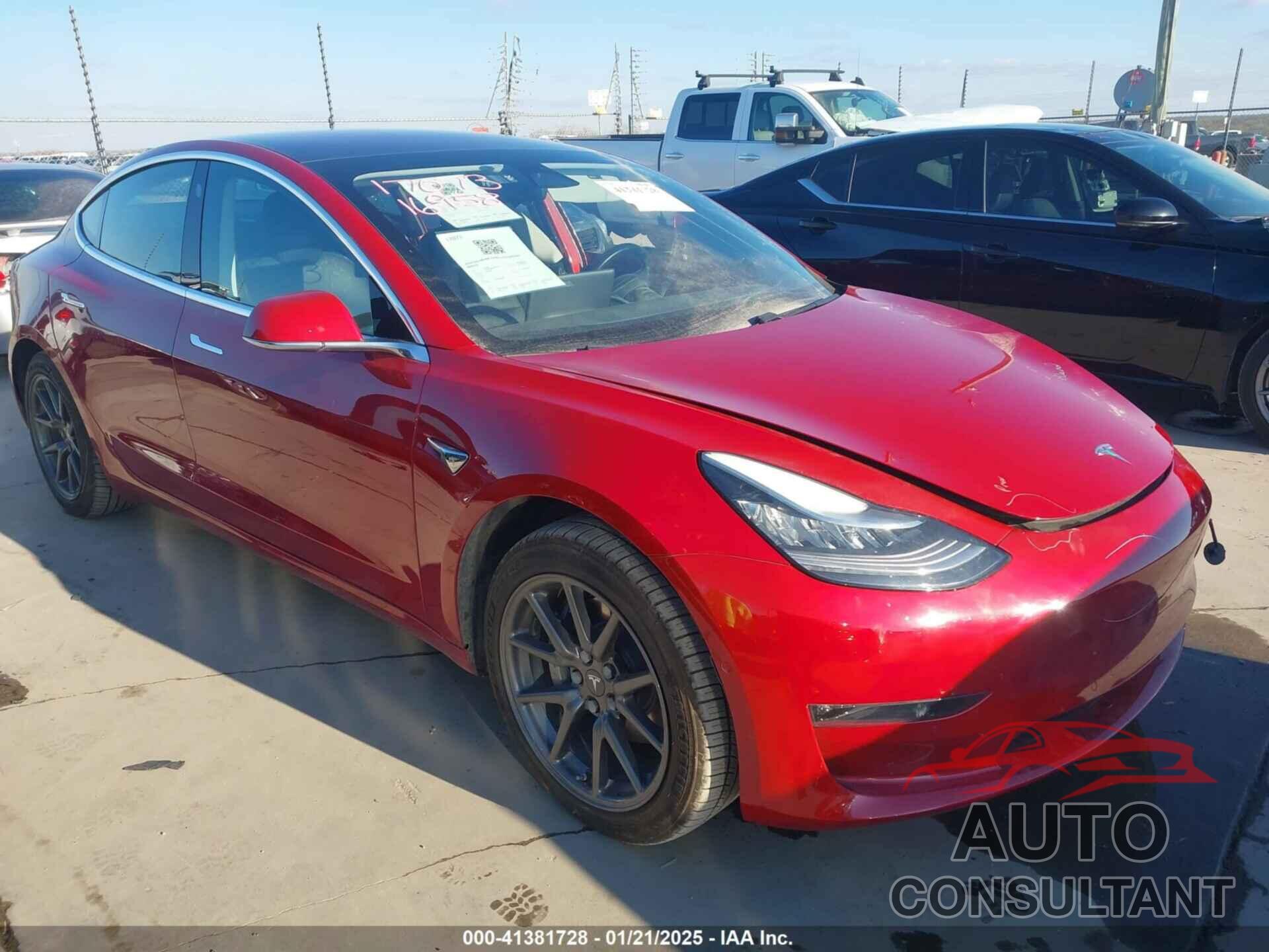TESLA MODEL 3 2018 - 5YJ3E1EA0JF007104