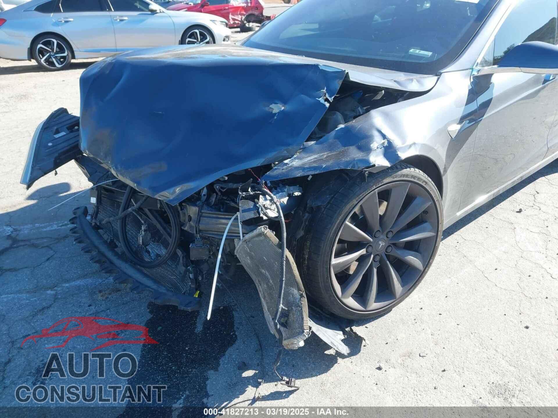 TESLA MODEL S 2017 - 5YJSA1E14HF176334