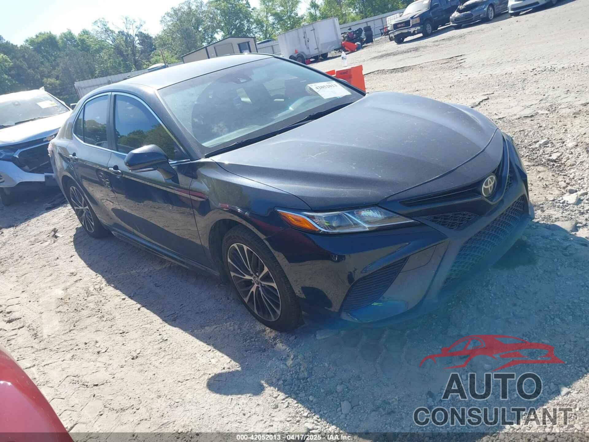 TOYOTA CAMRY 2018 - JTNB11HK0J3021282
