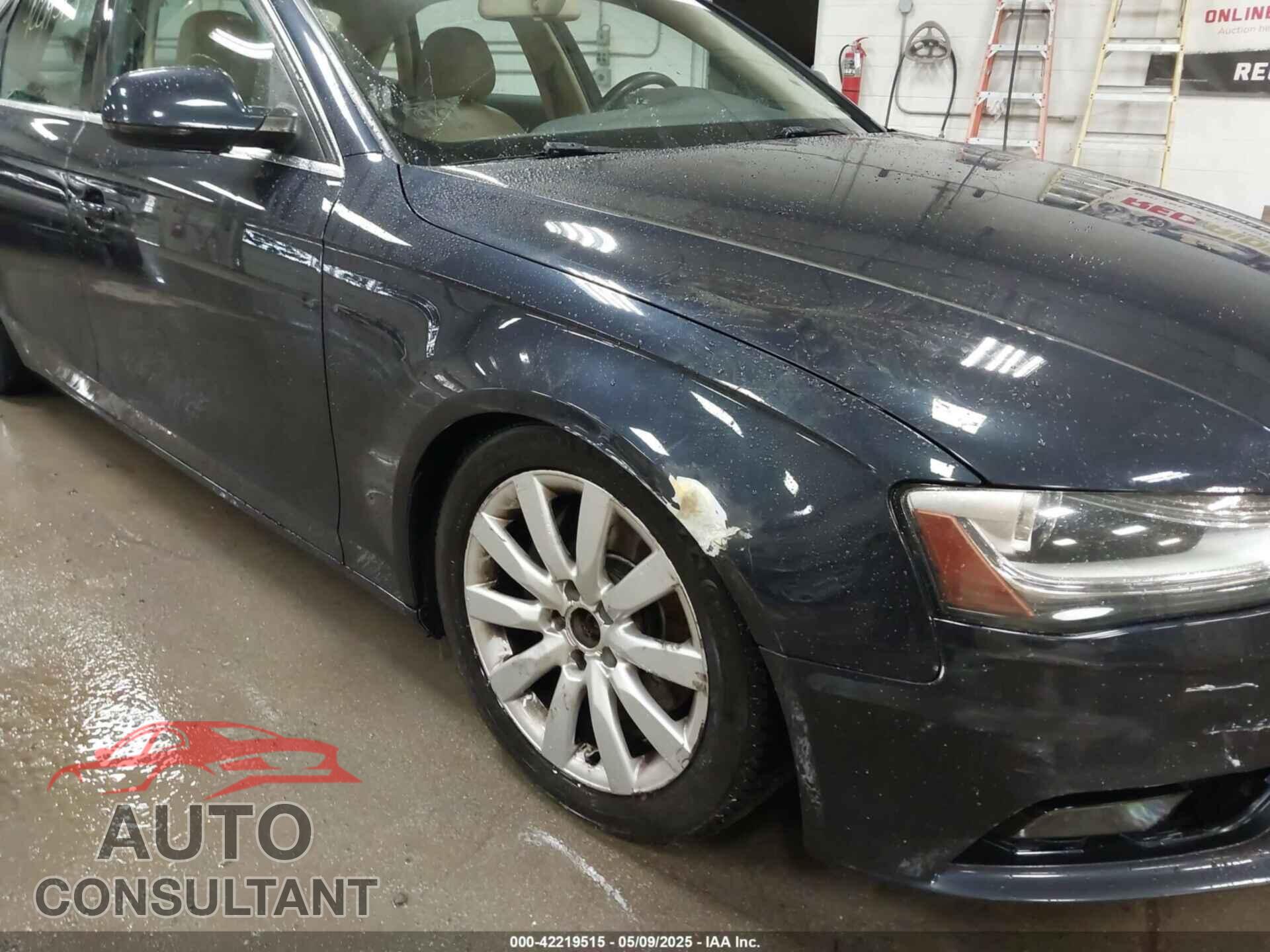 AUDI A4 2013 - WAUDFAFL7DN012126
