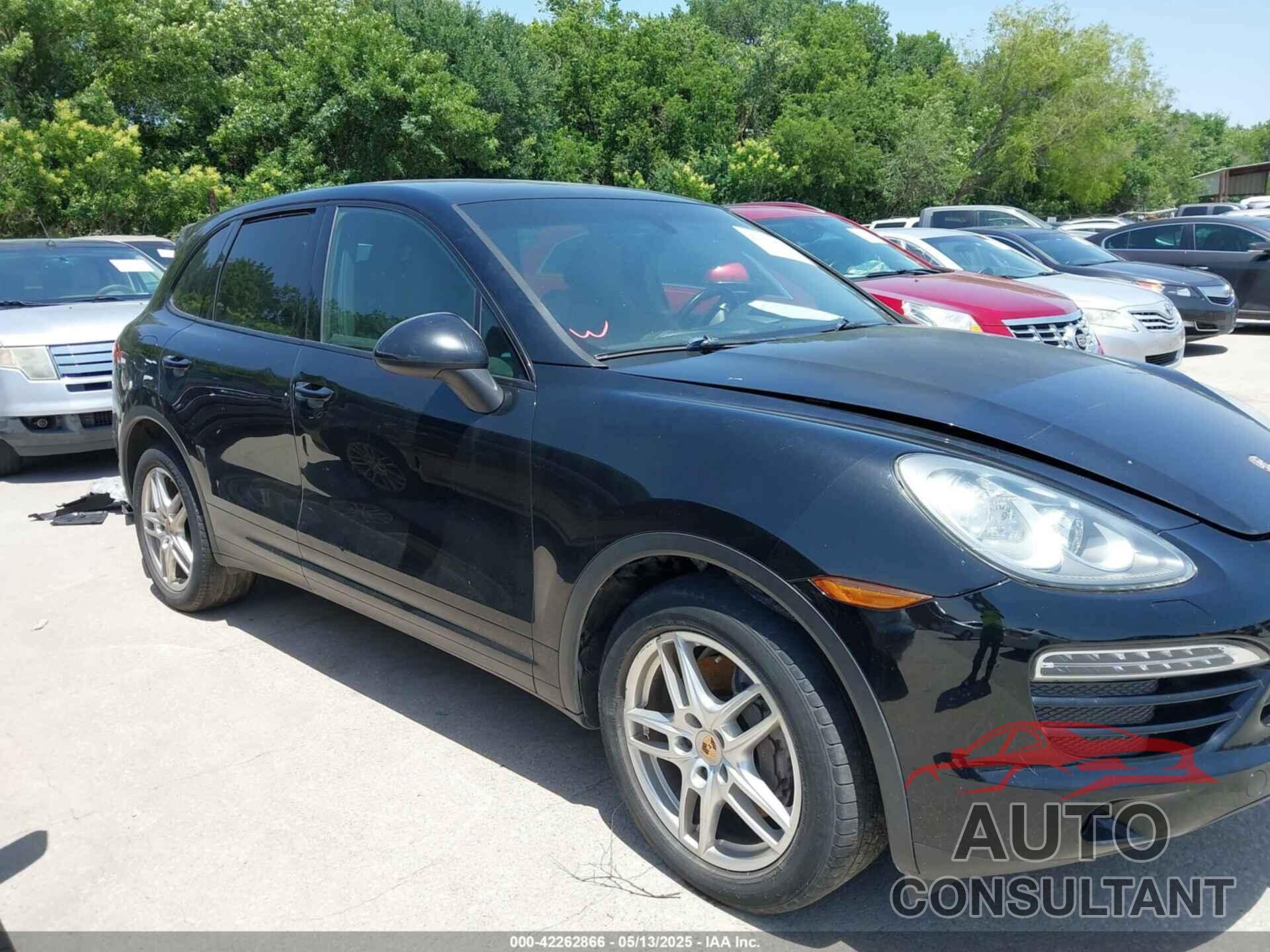 PORSCHE CAYENNE 2012 - WP1AA2A26CLA06173