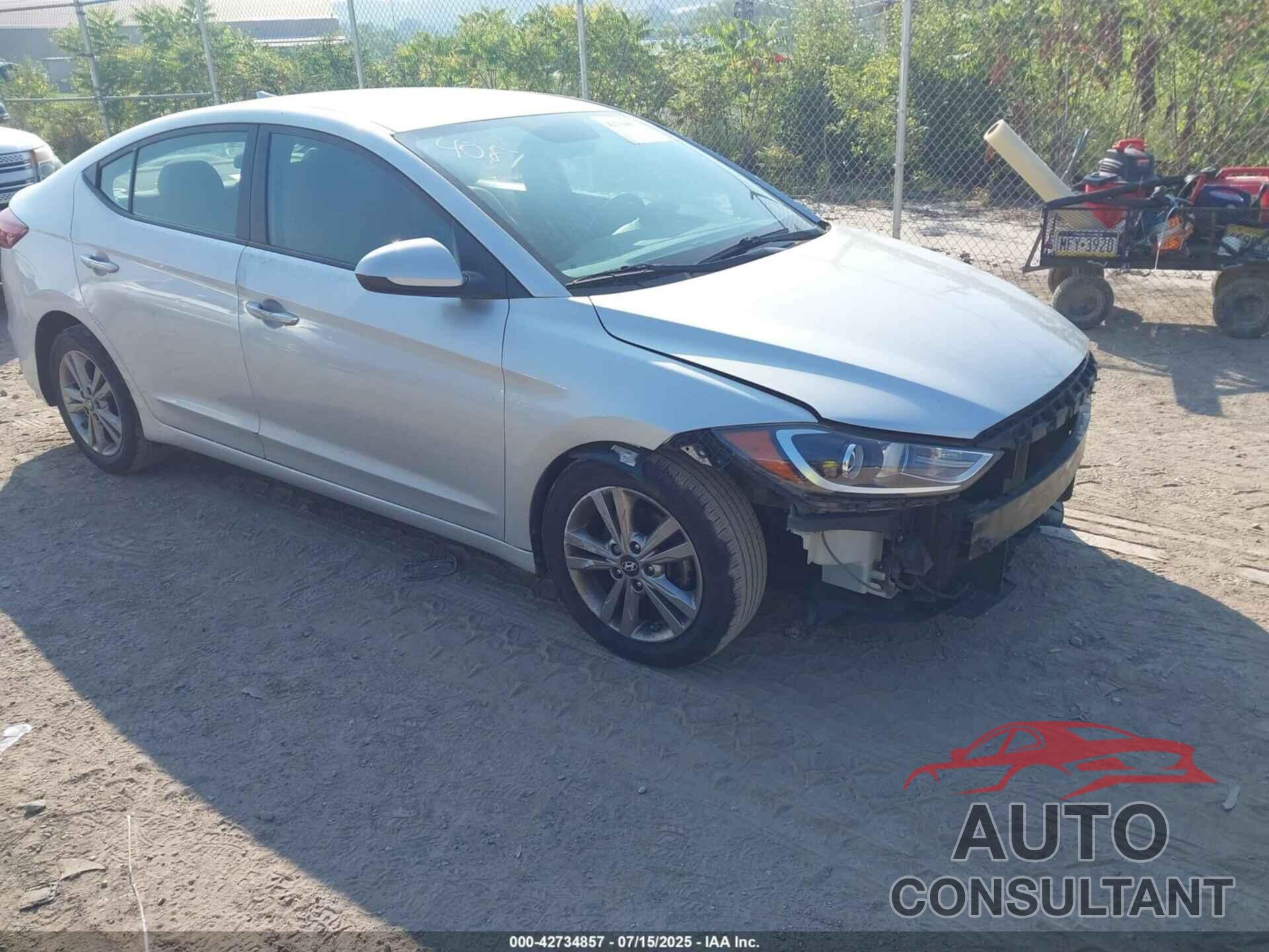 HYUNDAI ELANTRA 2018 - KMHD84LF4JU504087