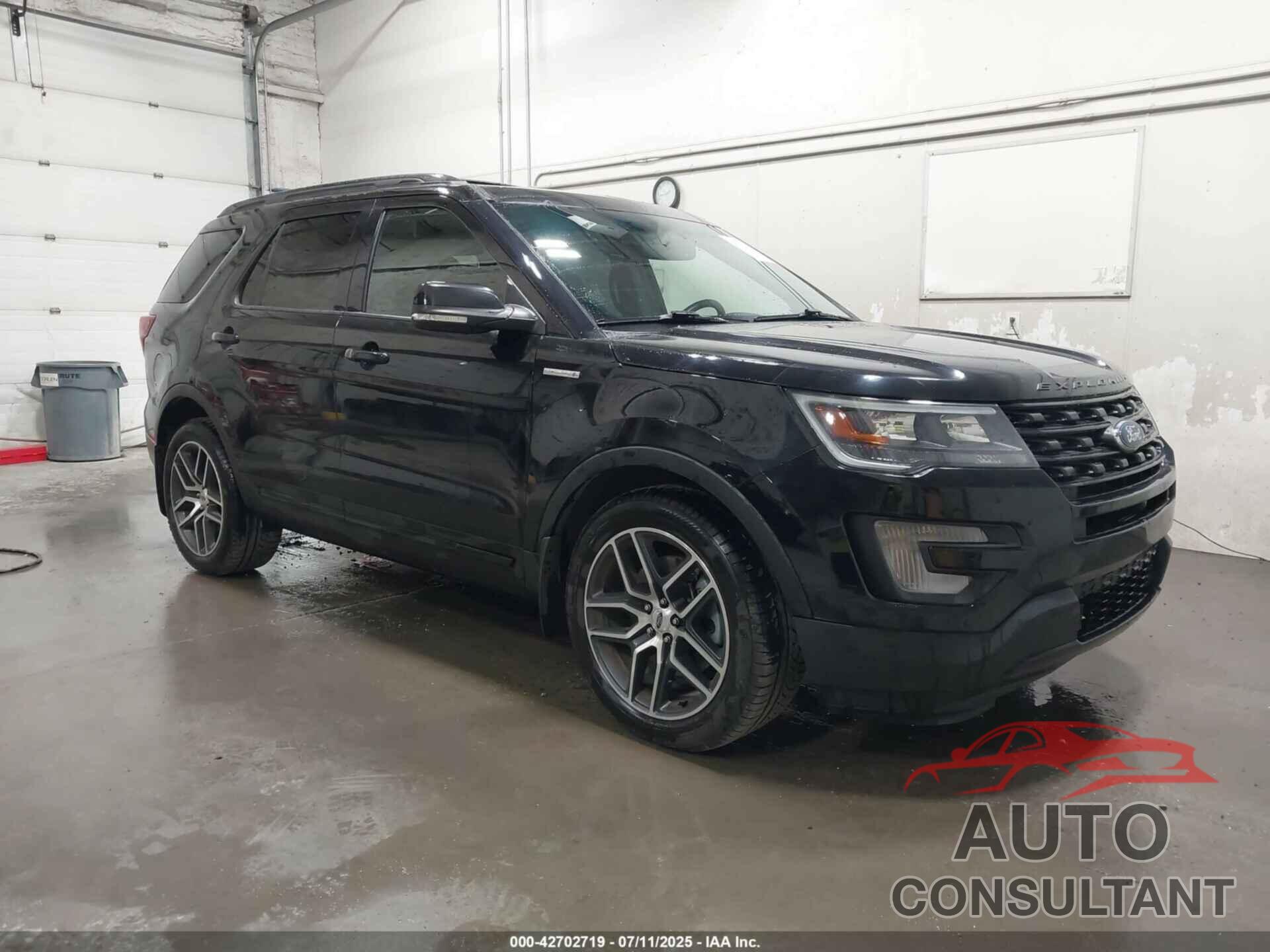 FORD EXPLORER 2017 - 1FM5K8GT1HGB00329