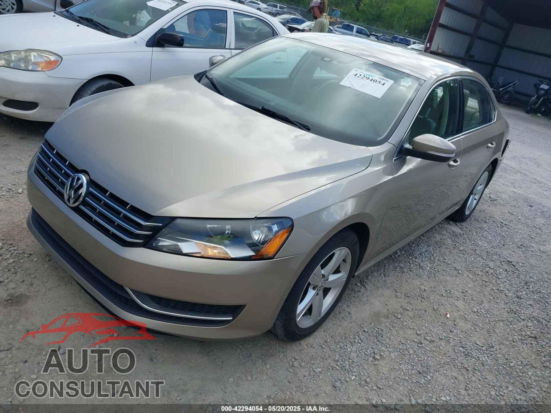 VOLKSWAGEN PASSAT 2015 - 1VWBS7A34FC039943