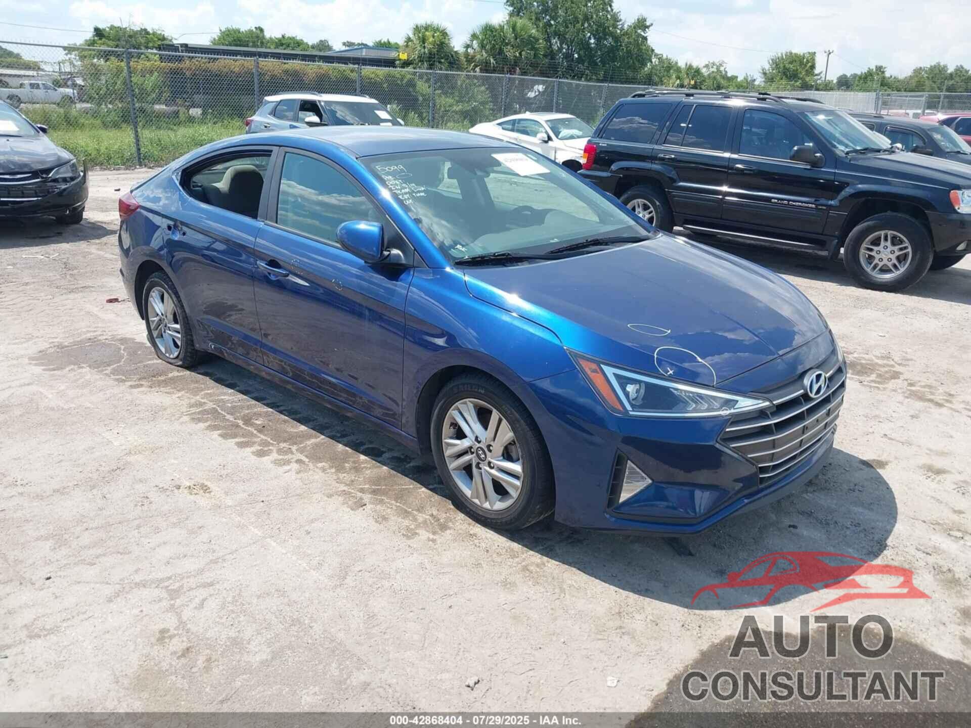 HYUNDAI ELANTRA 2020 - 5NPD84LF0LH621022