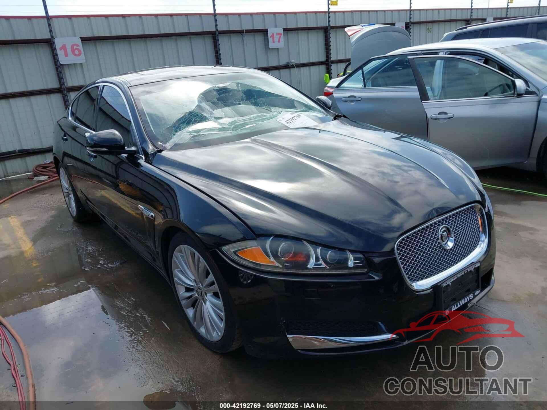 JAGUAR XF 2012 - SAJWA0HB0CLS50260
