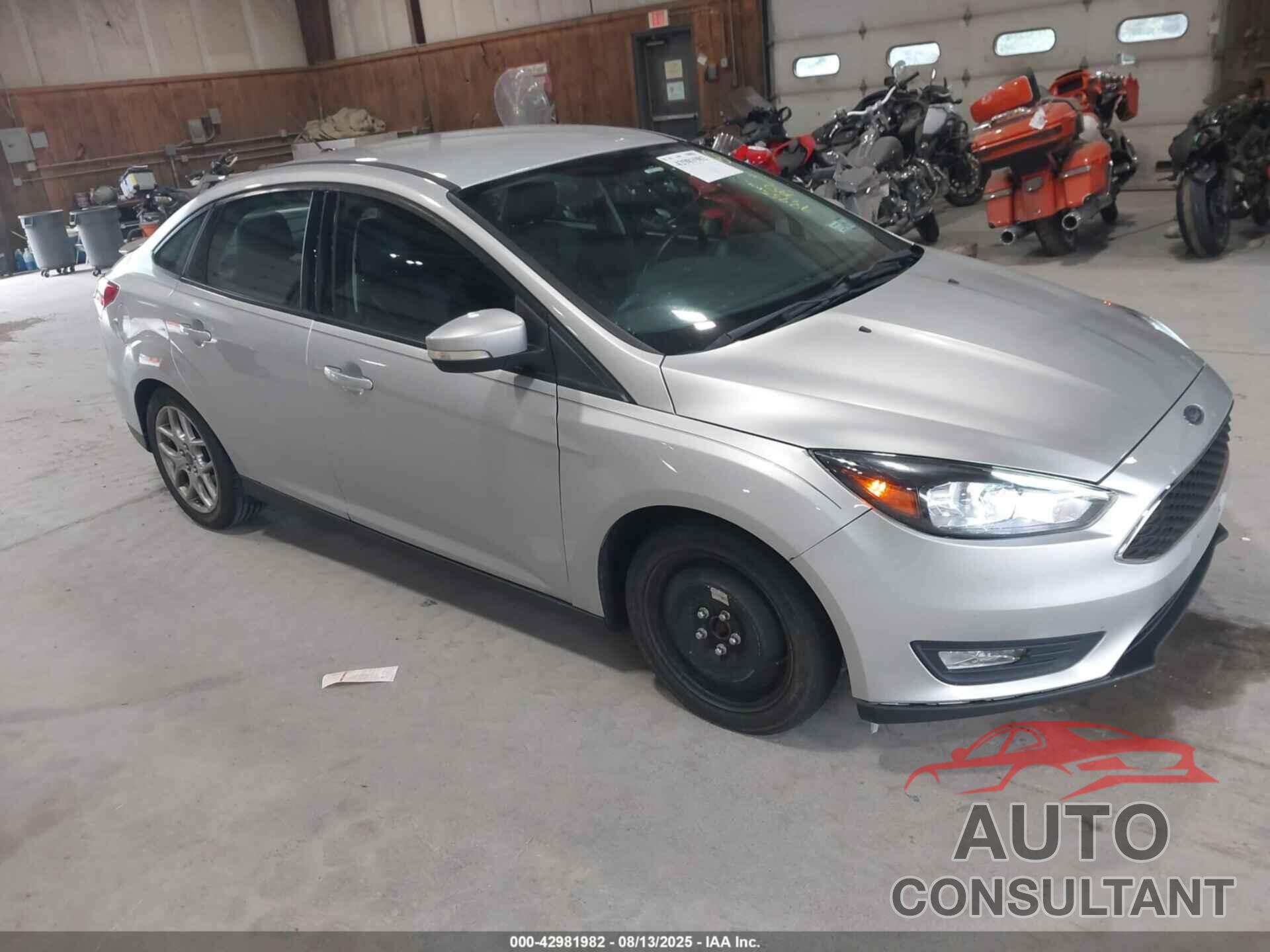 FORD FOCUS 2015 - 1FADP3F24FL347352