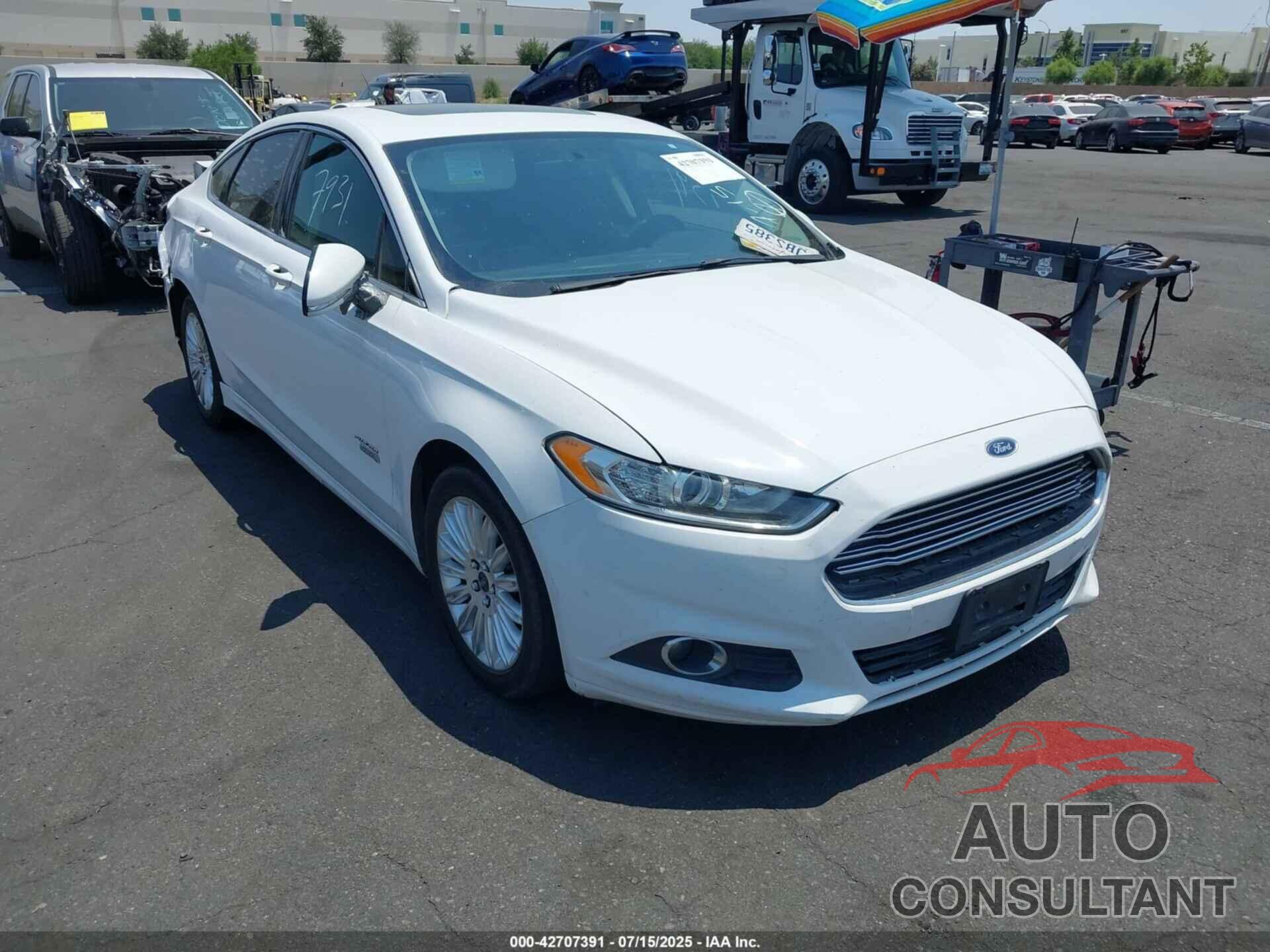 FORD FUSION ENERGI 2016 - 3FA6P0PU2GR194948