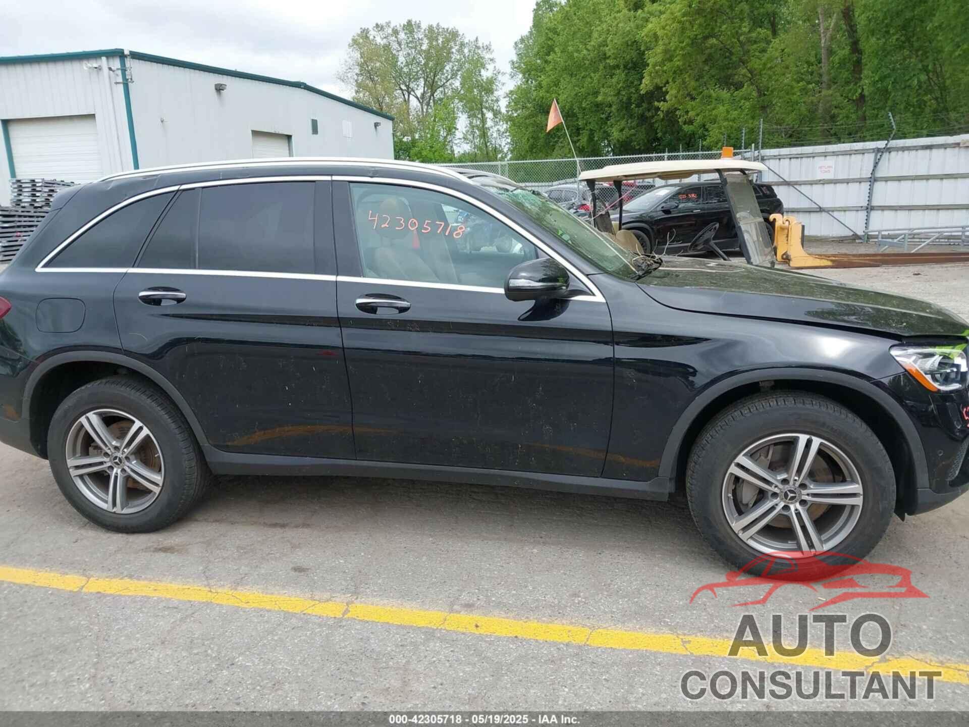 MERCEDES-BENZ GLC 300 2022 - W1N0G8EB5NV389838