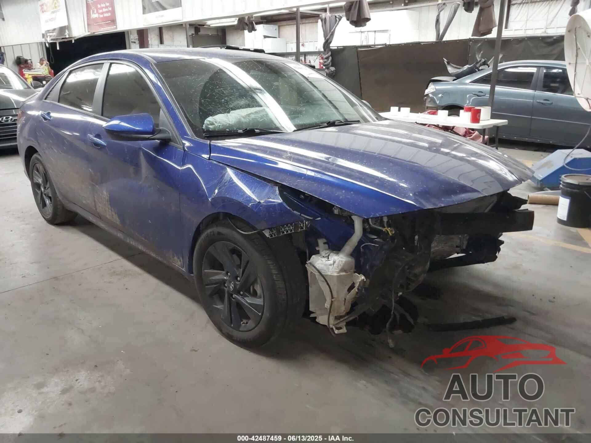HYUNDAI ELANTRA 2023 - 5NPLM4AG5PH103674