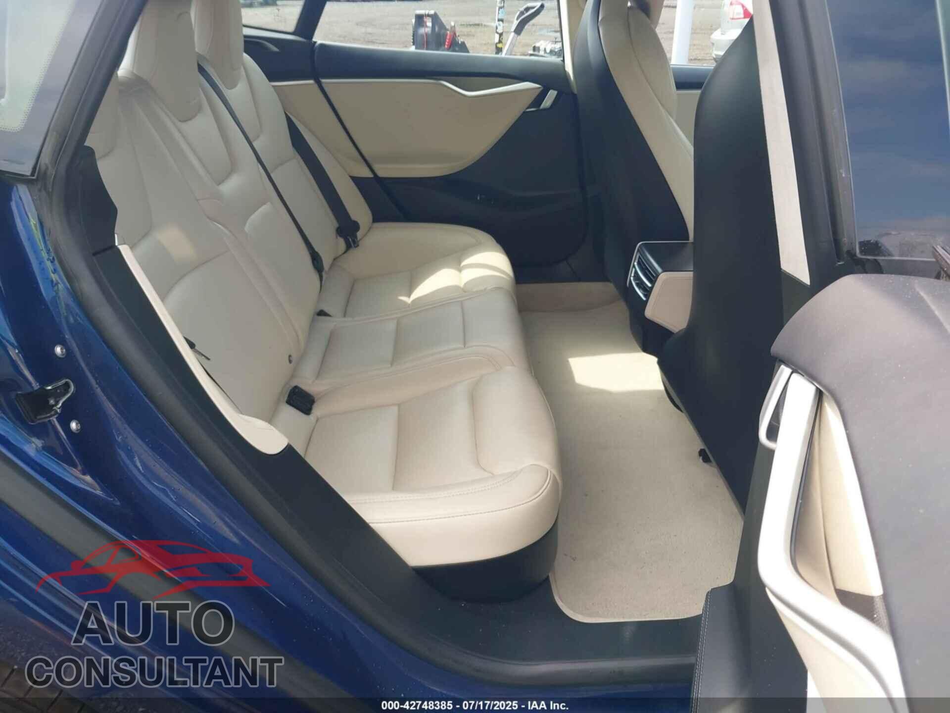 TESLA MODEL S 2017 - 5YJSA1E21HF229113