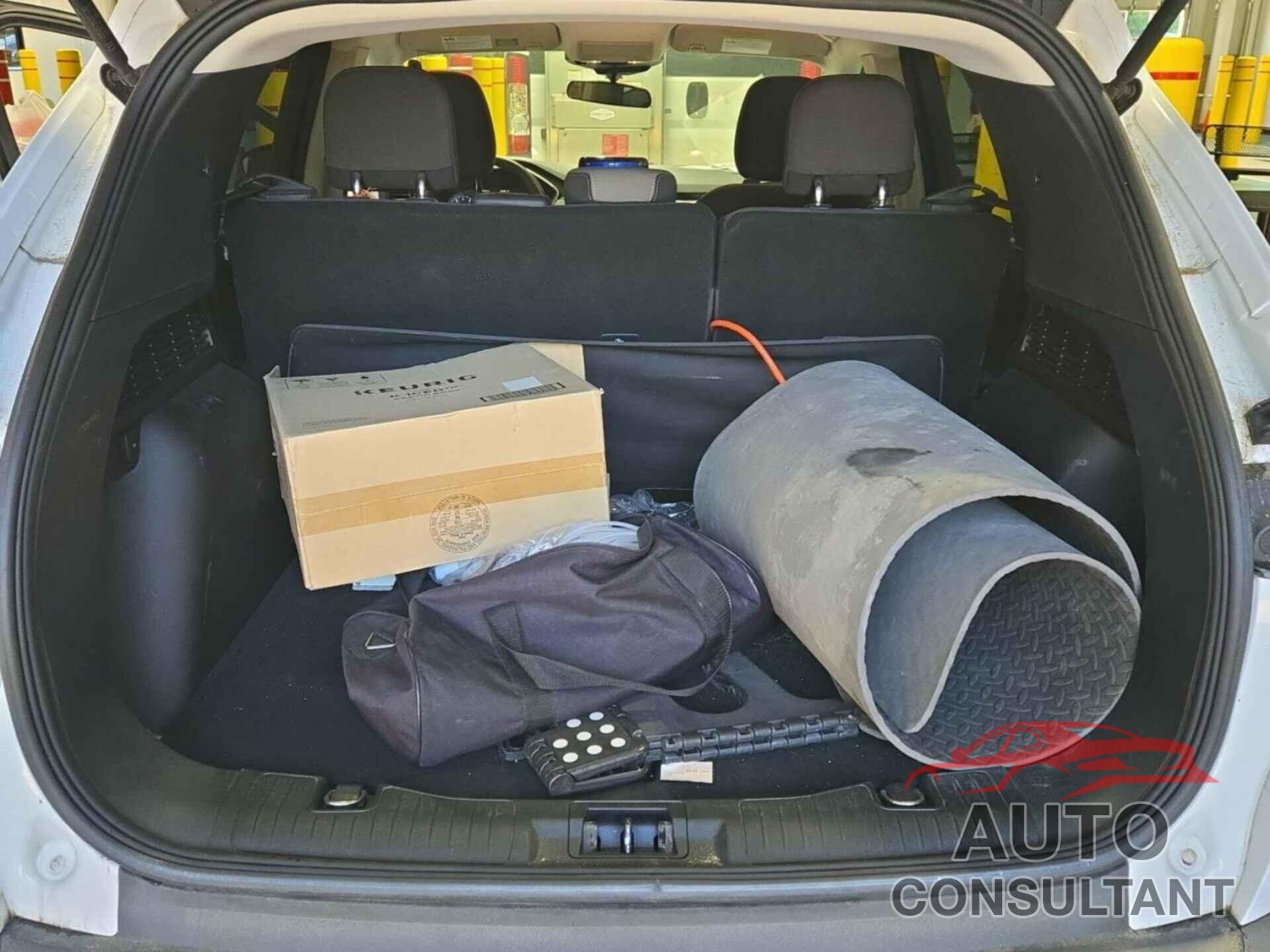 FORD ESCAPE 2020 - 1FMCU9G66LUB14805