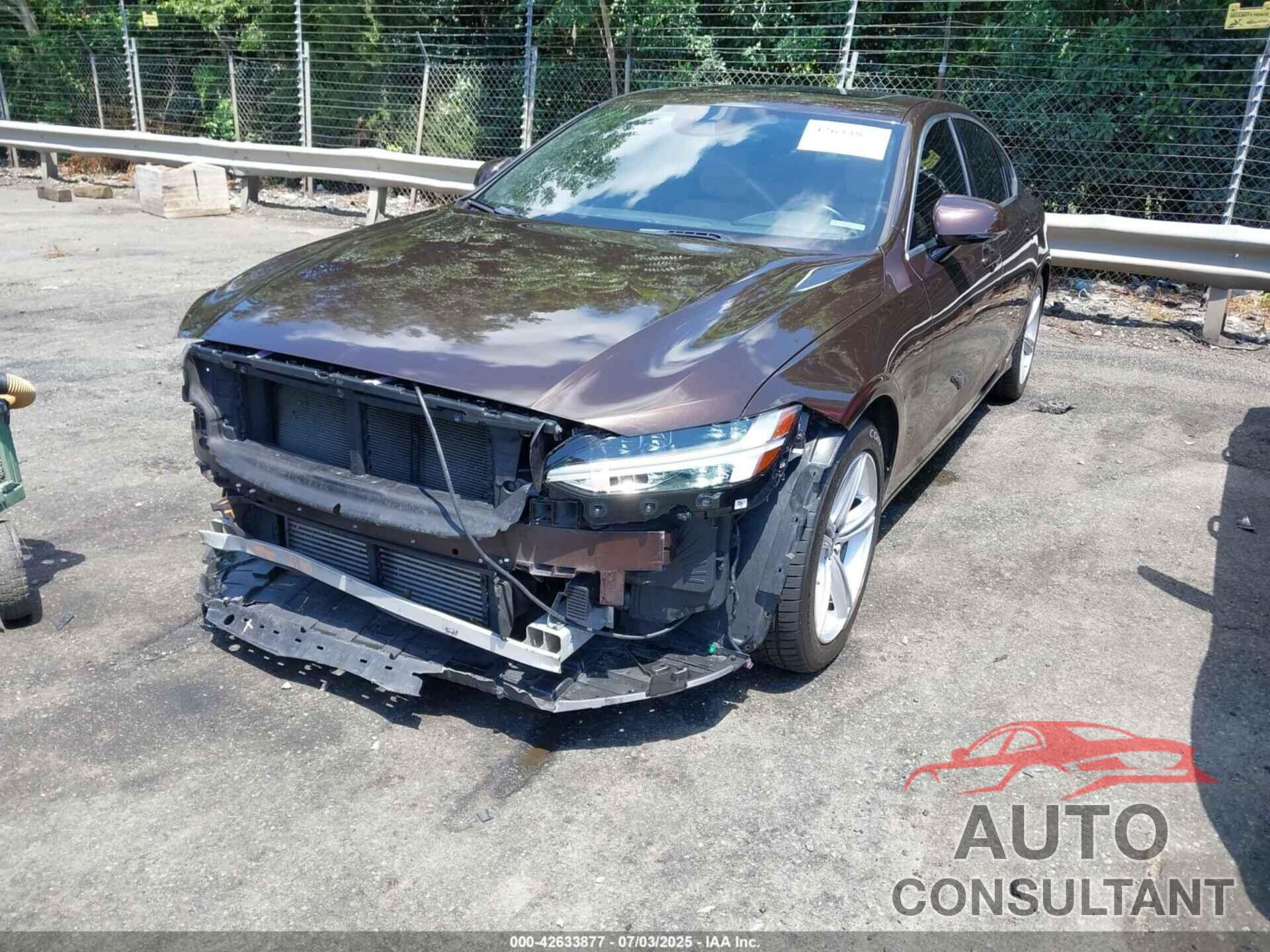 VOLVO S90 2018 - LVY982MK0JP027207