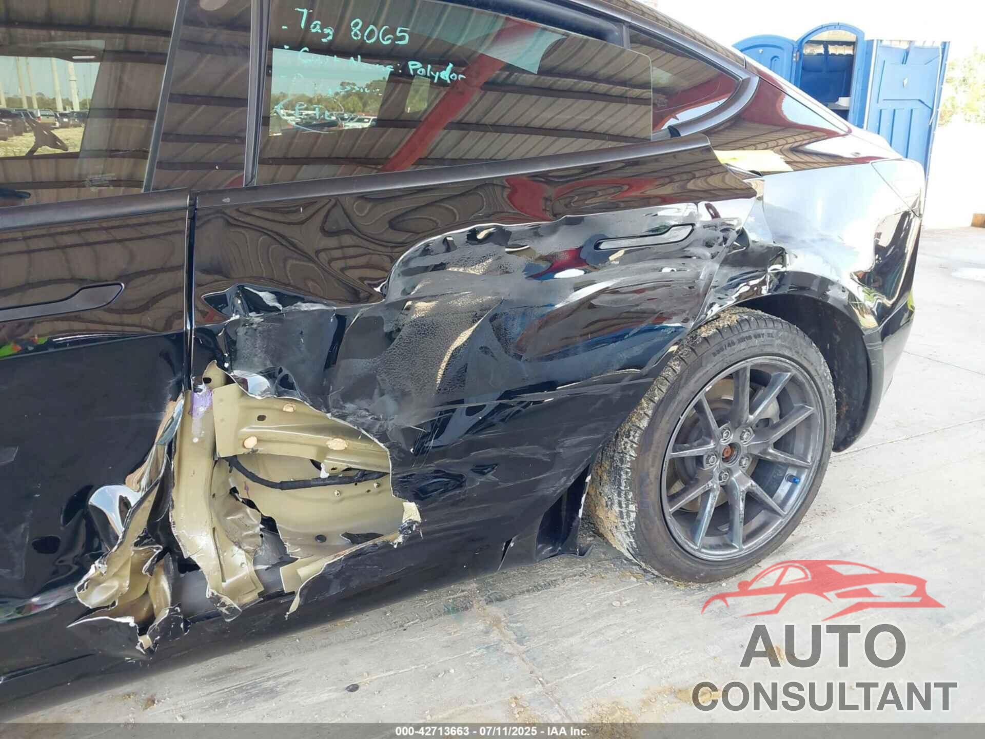 TESLA MODEL 3 2023 - 5YJ3E1EBXPF392849