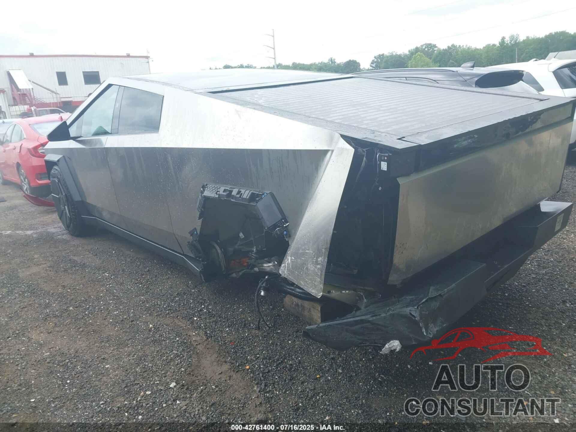 TESLA CYBERTRUCK 2024 - 7G2CEHED5RA007852