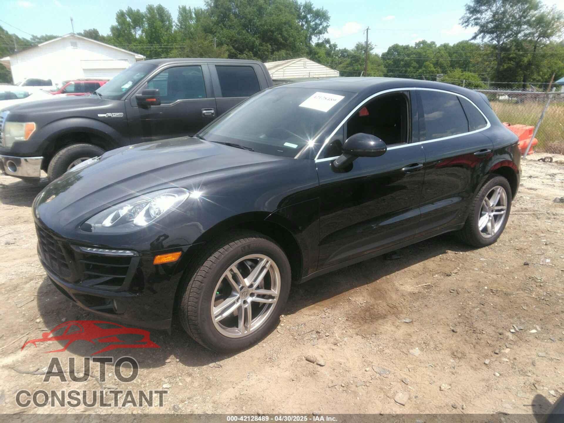 PORSCHE MACAN 2016 - WP1AB2A56GLB40663