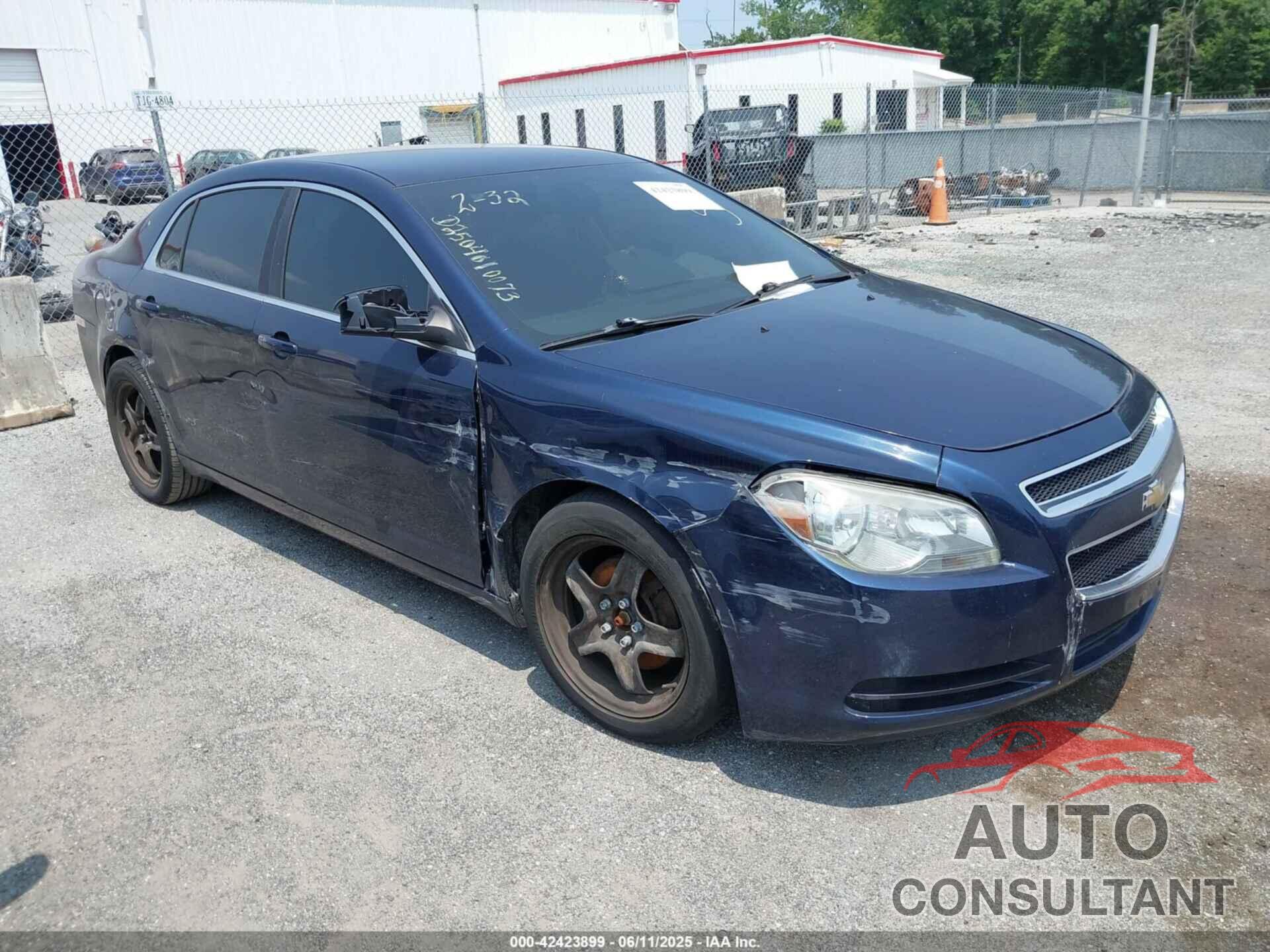 CHEVROLET MALIBU 2011 - 1G1ZA5EU4BF358191