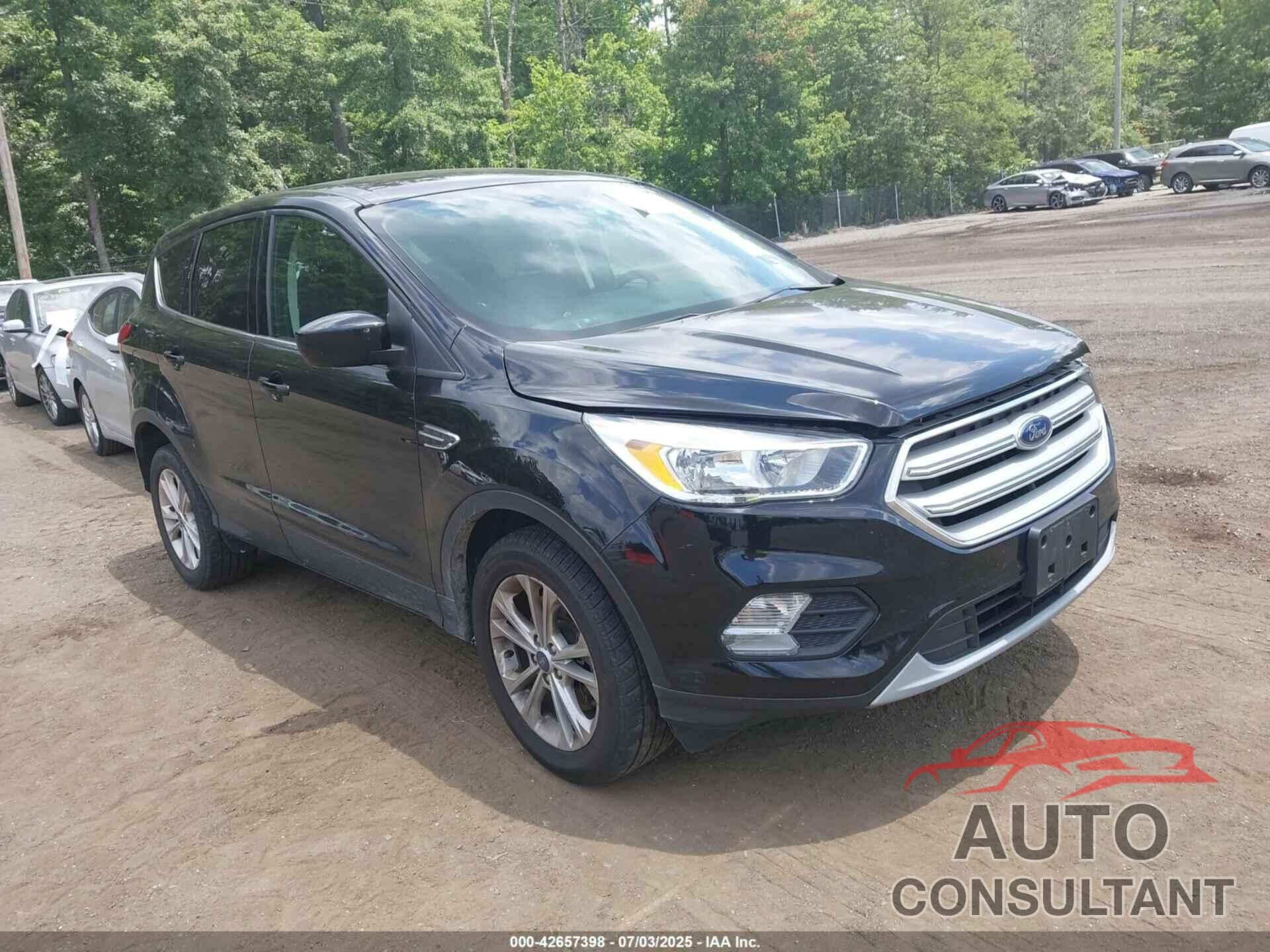 FORD ESCAPE 2019 - 1FMCU9GD8KUB75490