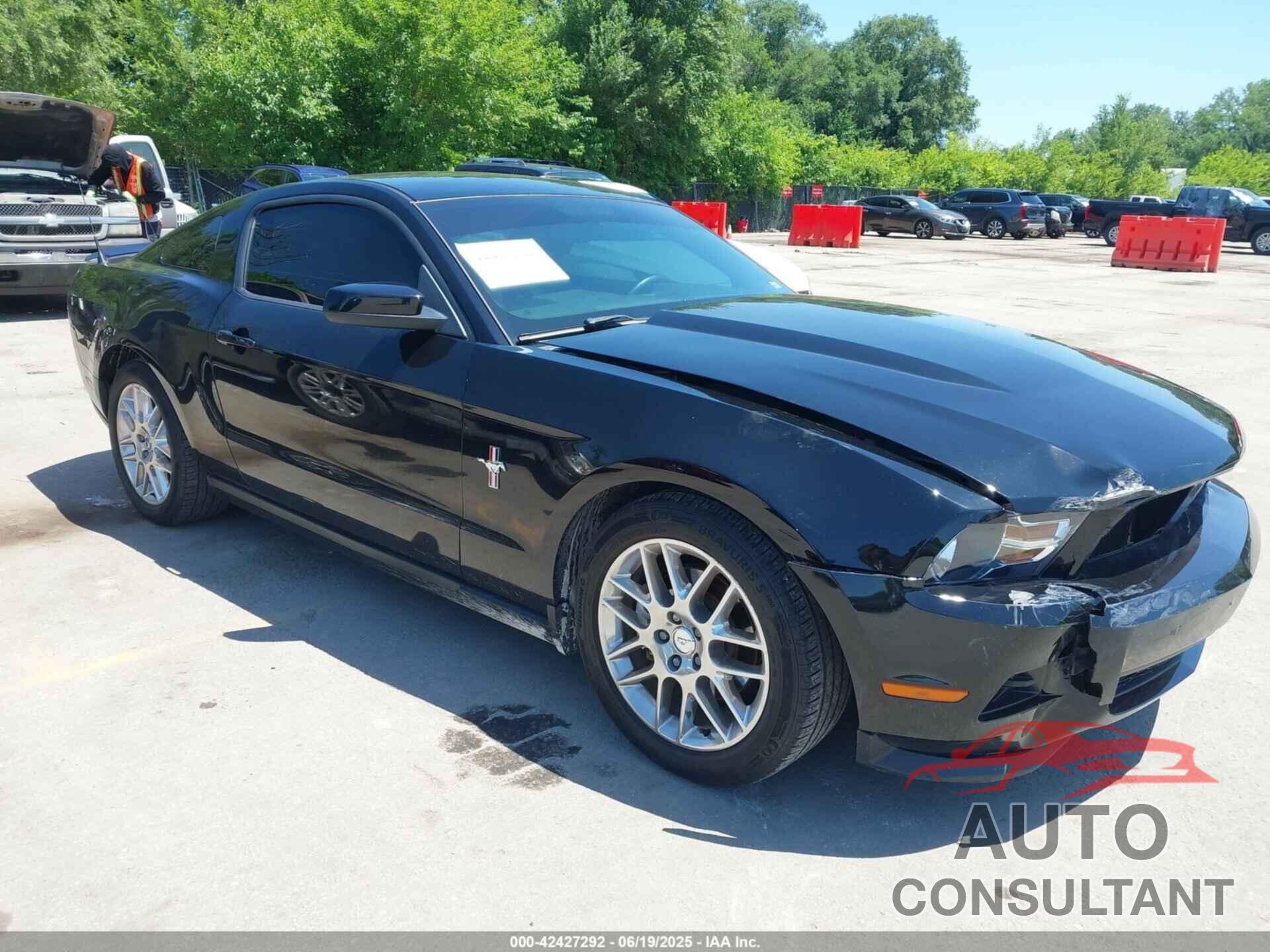 FORD MUSTANG 2012 - 1ZVBP8AM3C5258893