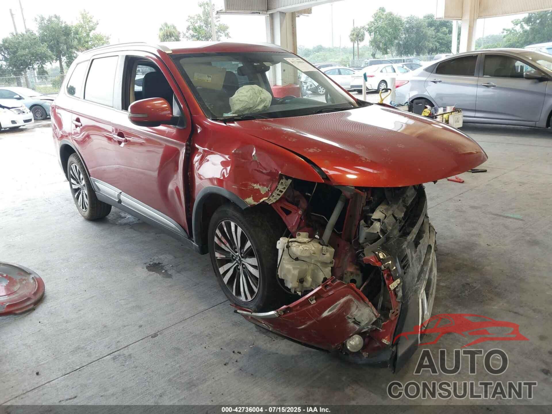 MITSUBISHI OUTLANDER 2019 - JA4AD3A39KZ014216