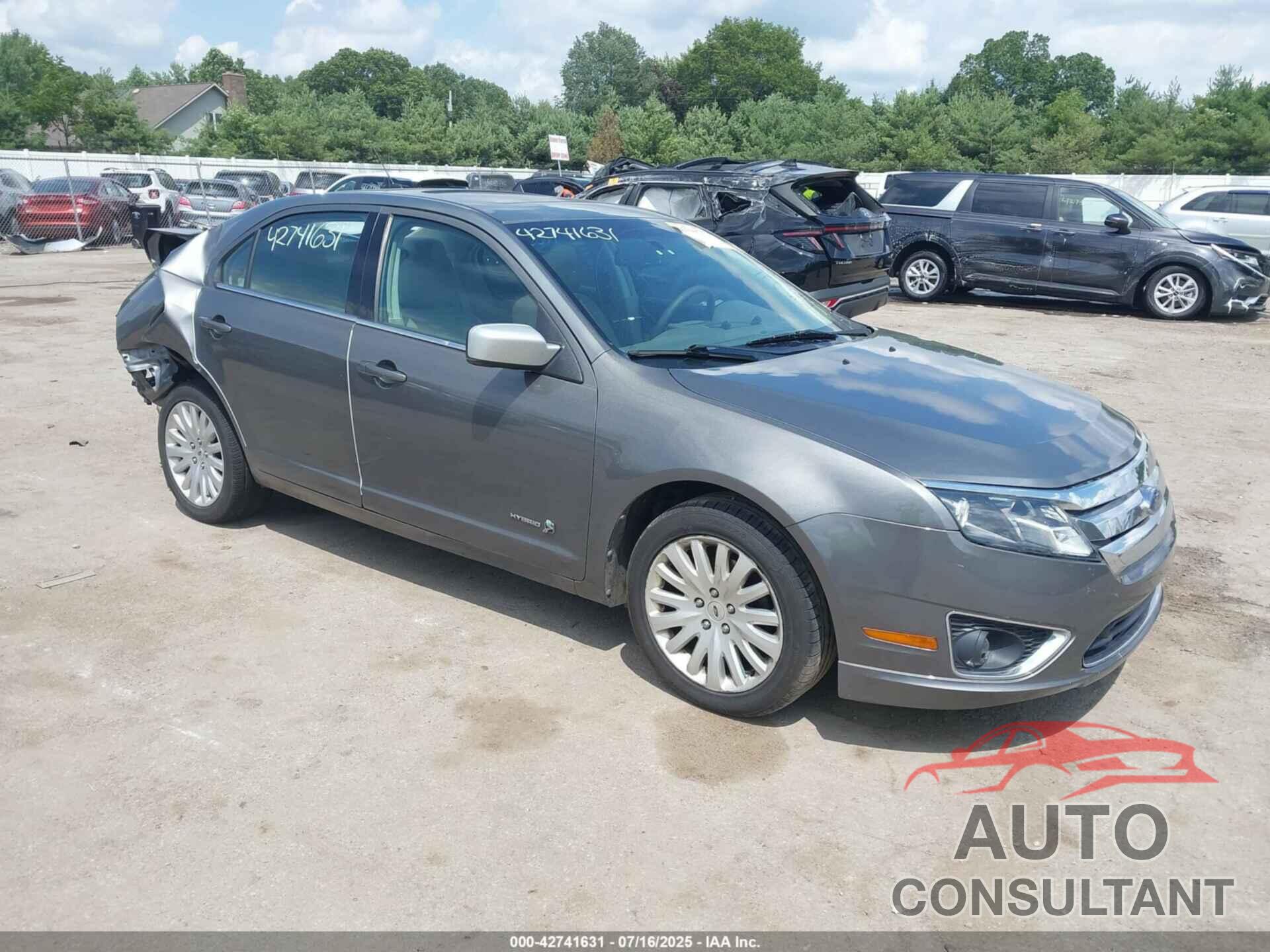 FORD FUSION HYBRID 2010 - 3FADP0L33AR129652