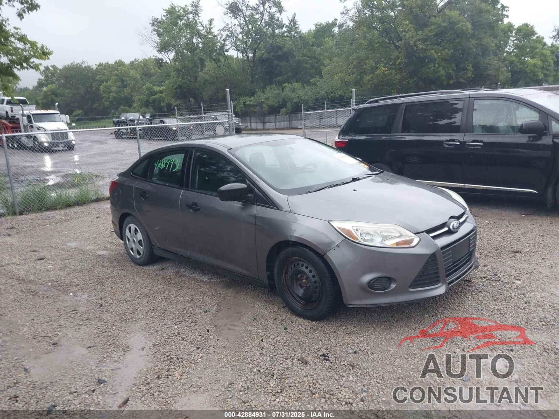 FORD FOCUS 2014 - 1FADP3E20EL193738