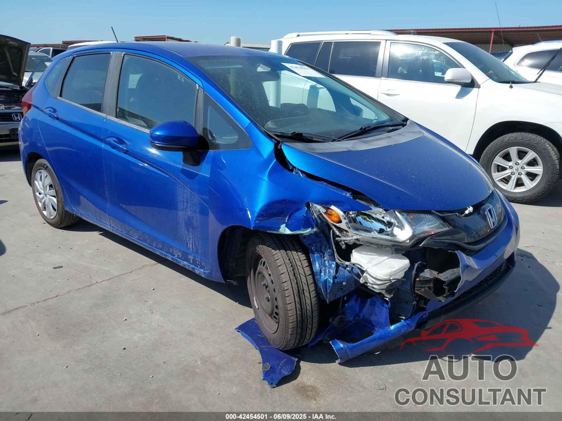 HONDA FIT 2016 - JHMGK5H57GS003044
