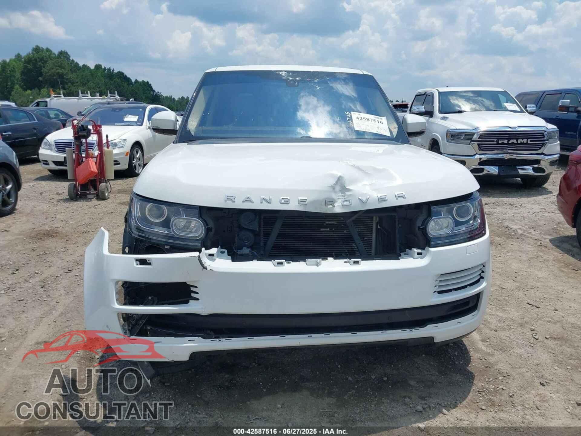 LAND ROVER RANGE ROVER 2017 - SALGS2FV8HA356315