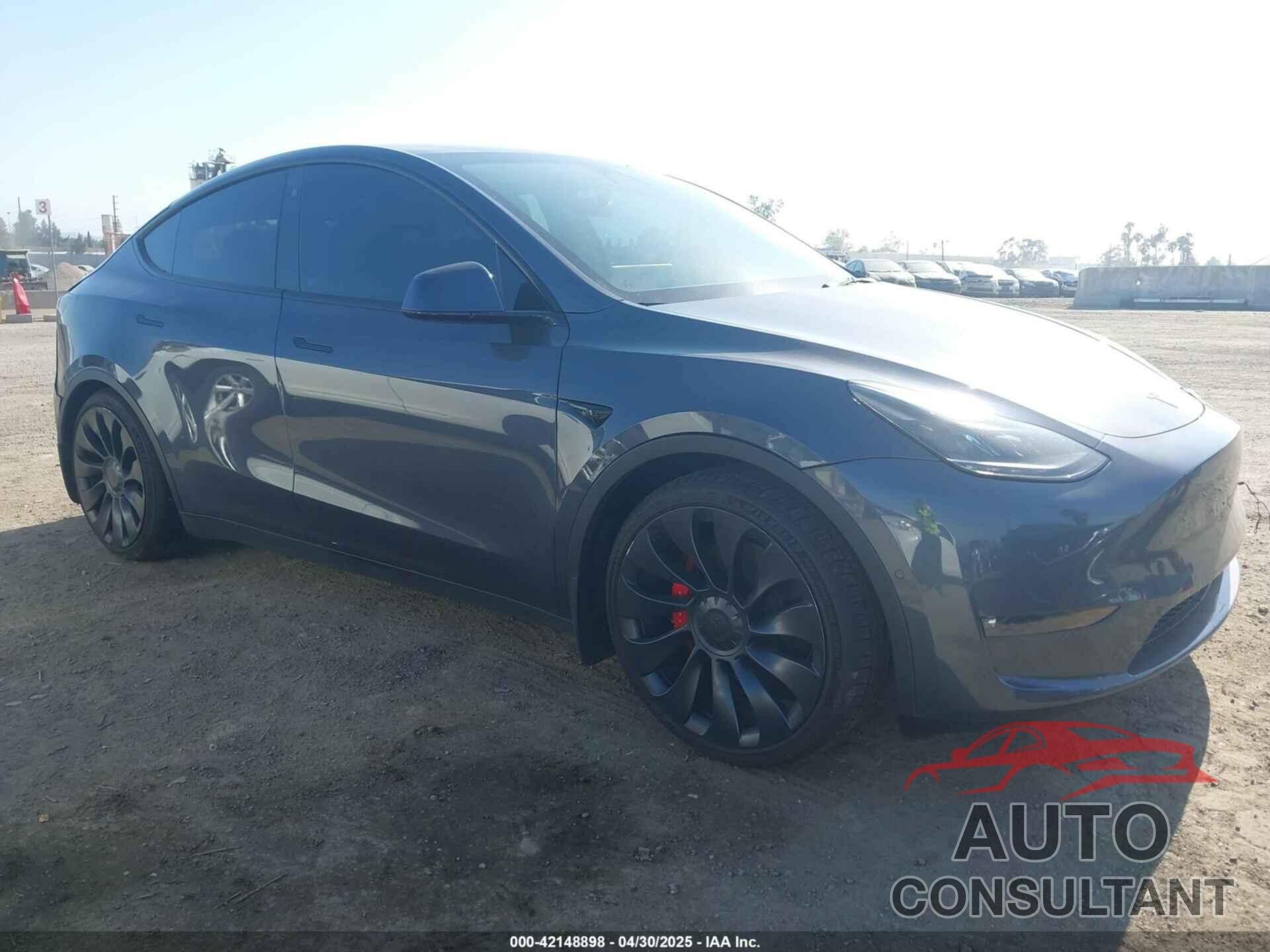 TESLA MODEL Y 2022 - 7SAYGDEF2NF543493