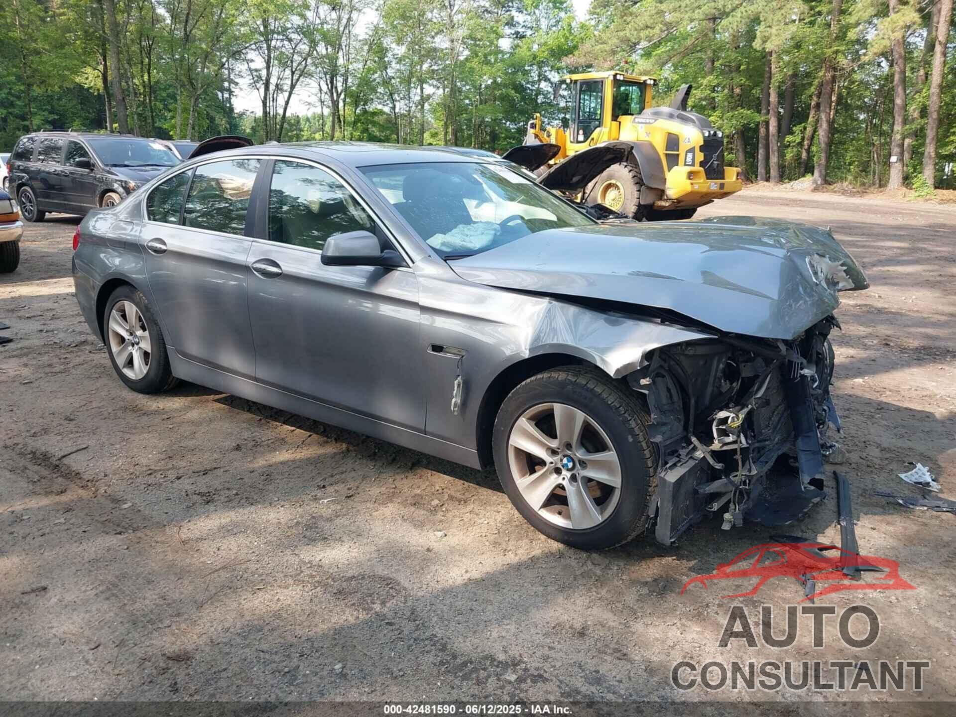BMW 528I 2013 - WBAXG5C53DD229640